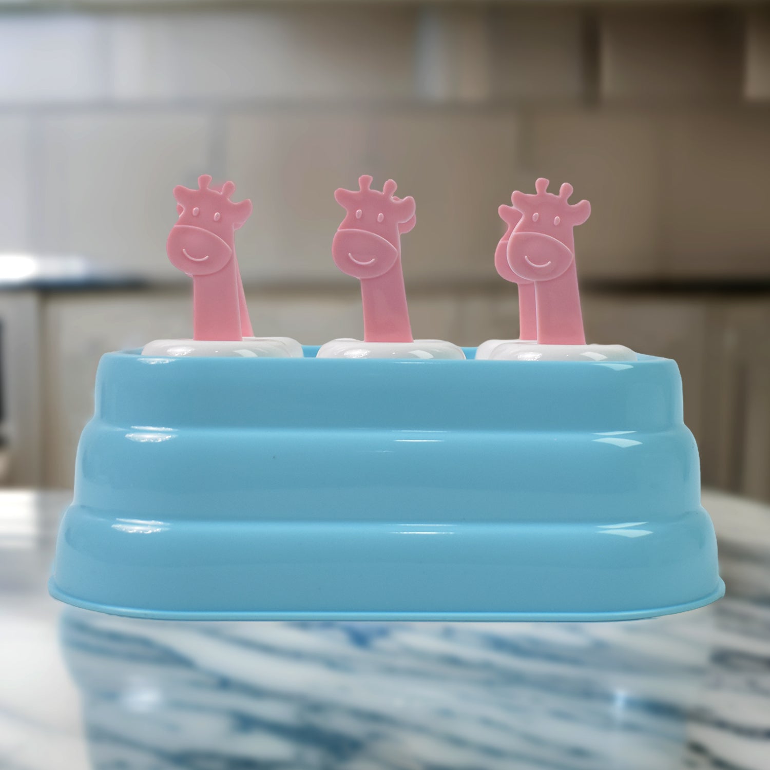 6 Cavity sicle Molds Plastic Giraffe shape Ice Moulds (1 Pc)
