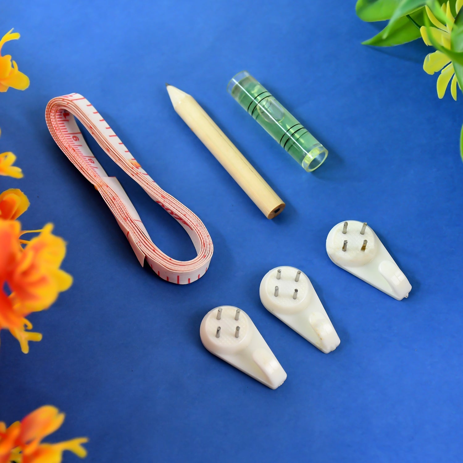 6-in-1 Wall Hanging & Measurement Tool Kit