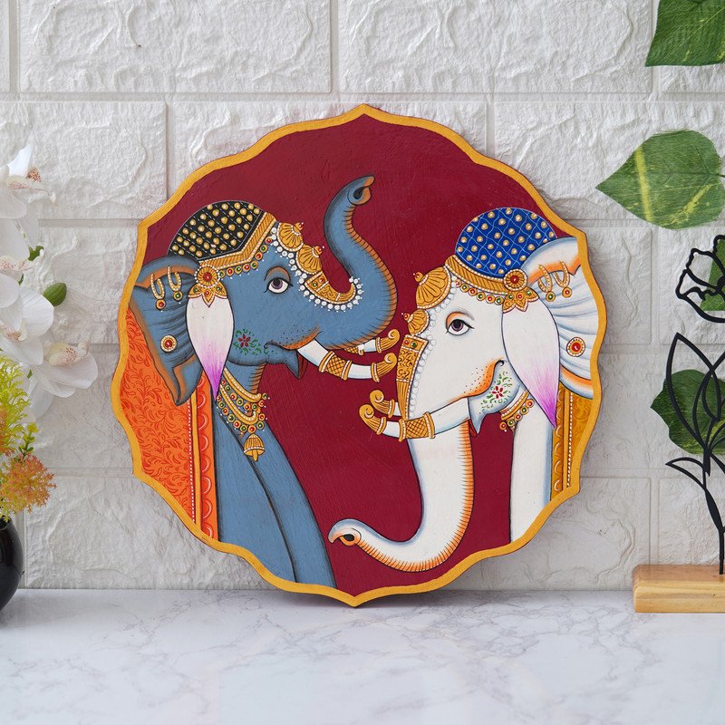 Auspicious Elephants: In Indian culture, elephants are symbols of good luck and prosperity.