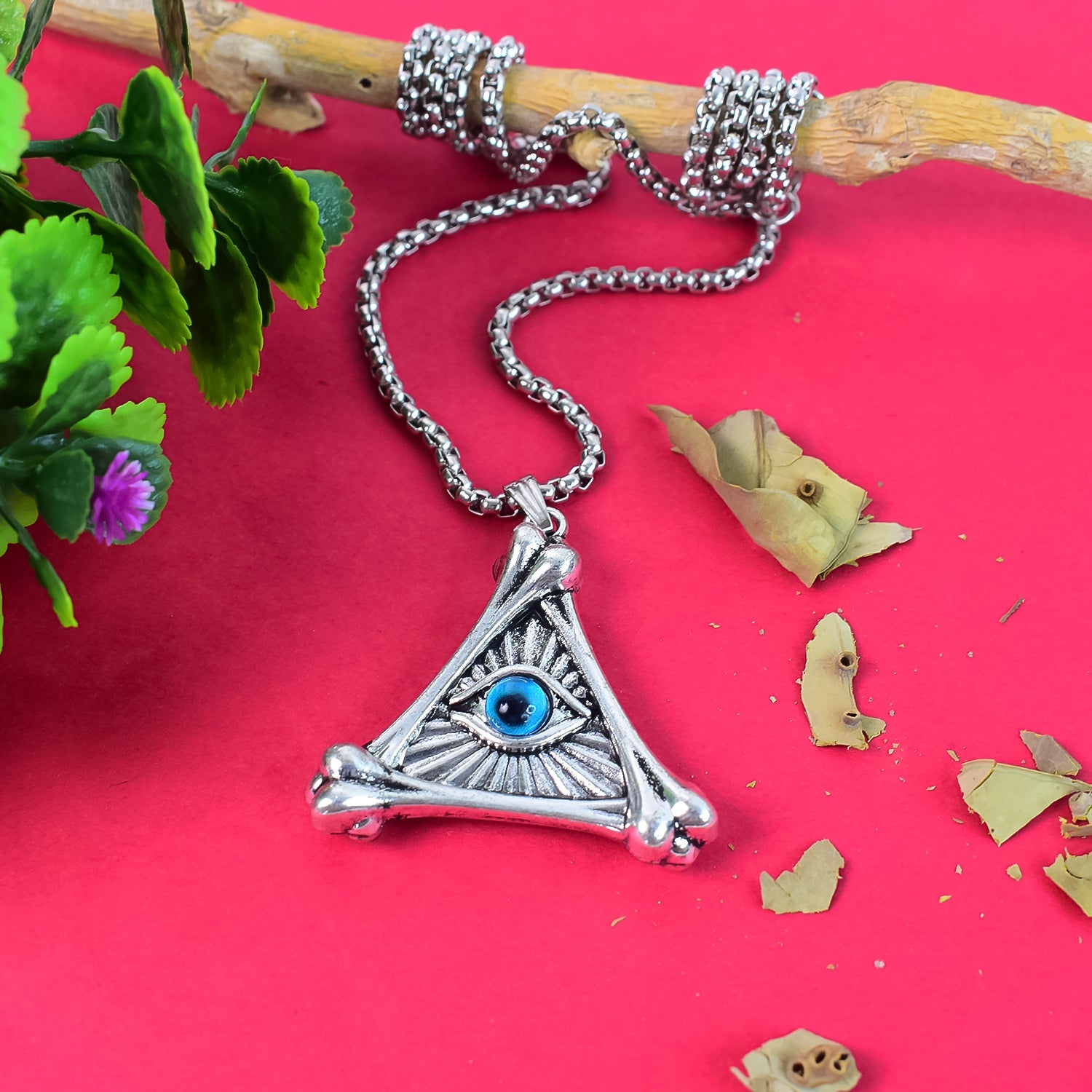 Silver Plated Vintage Evil Eye Protection Triangle Pendant With Necklace (1 PC)
