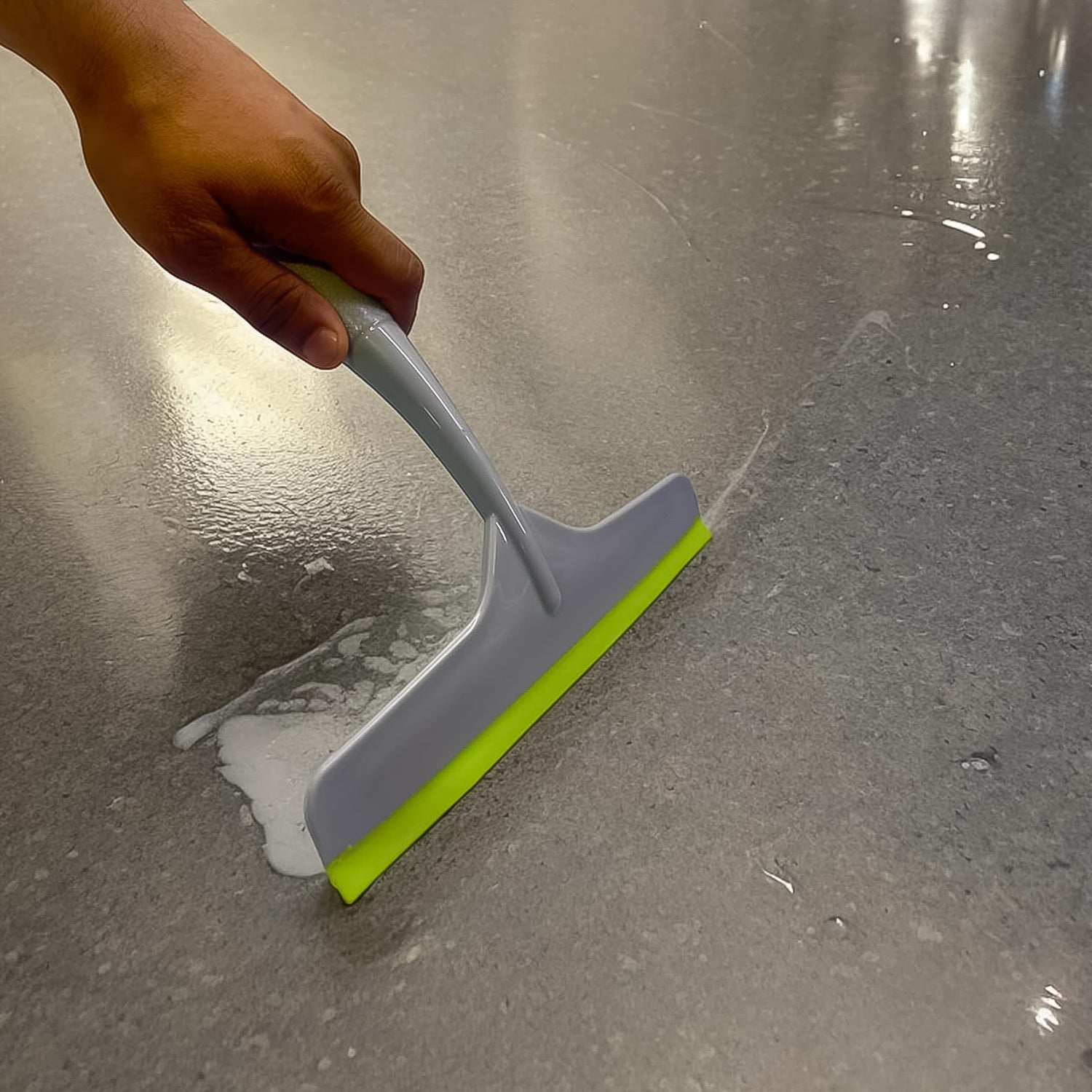 Plastic Kitchen Wiper (Grey / 1 Pc)