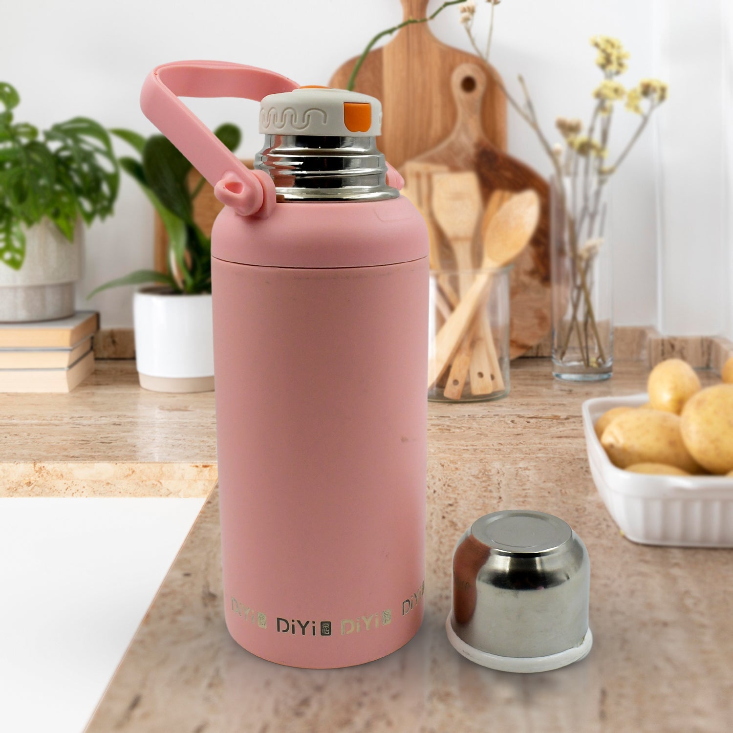 Stainless Steel 316 Stainless Steel, Vacuum Insulated Cup / Bottle, Portable Travel Kettle / Water Bottle with Handle, Outdoor Large Capacity Sports Kettle Cups / Bottle (1300 ML)
