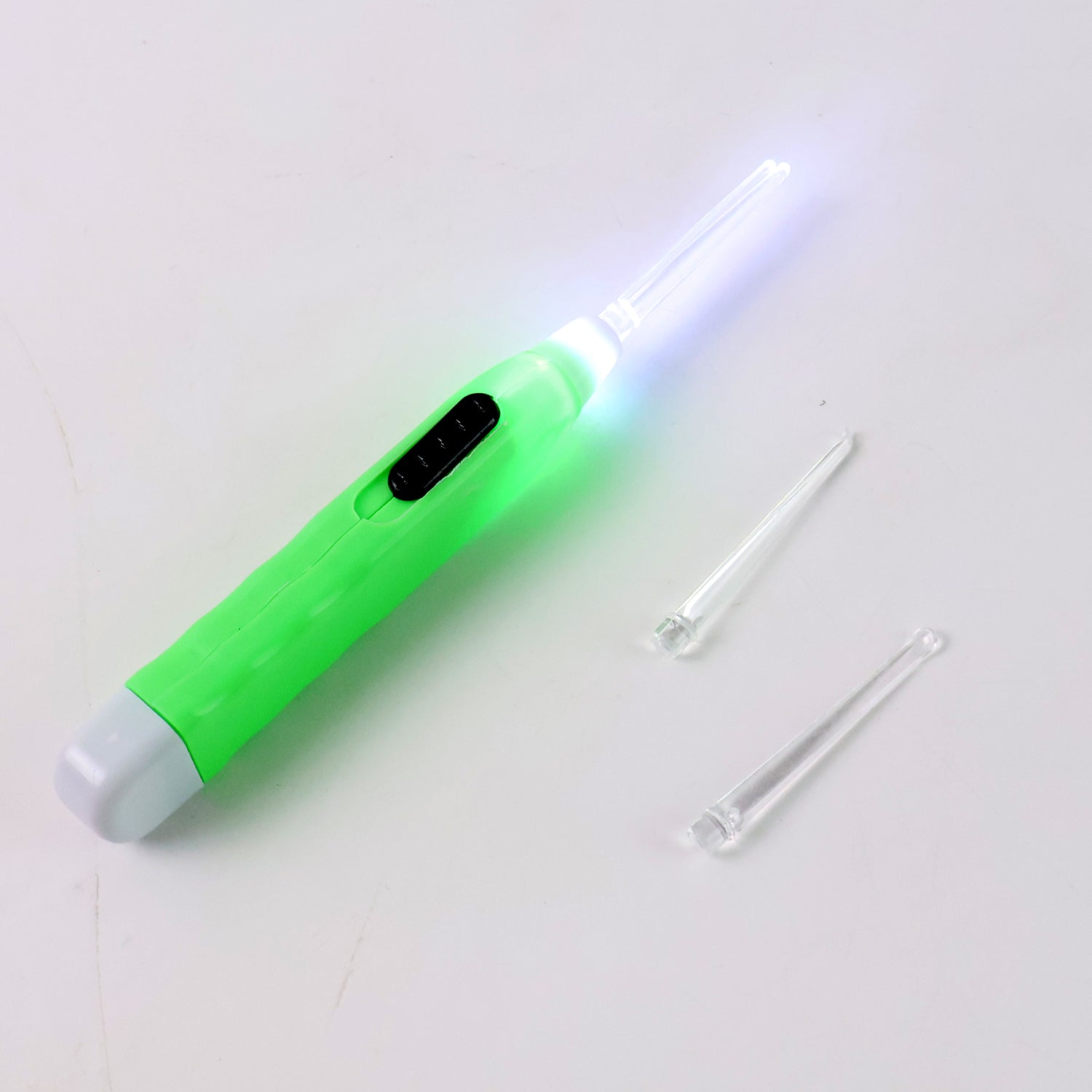 Green LED Flashlight Earpick with Tweezer (1 Pc)
