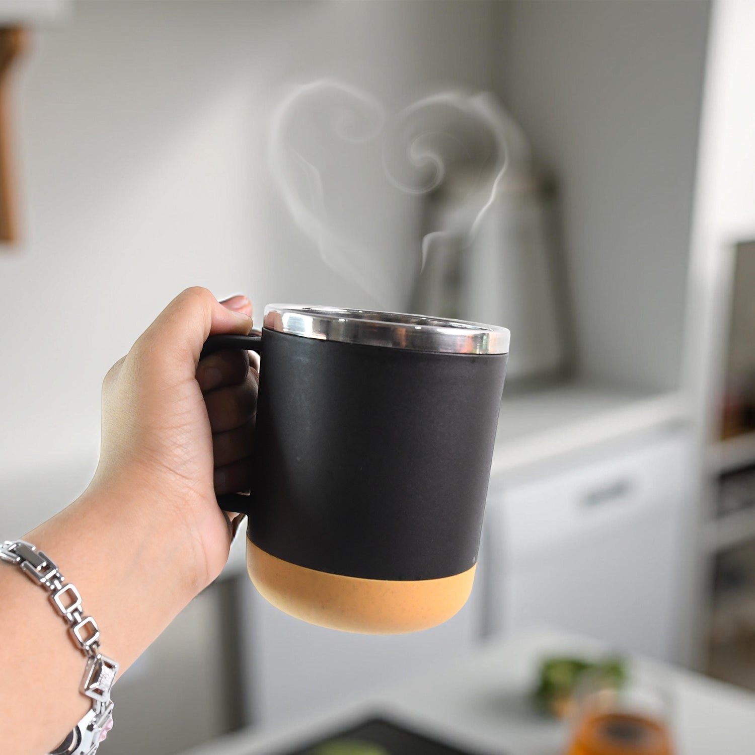 Customize Insulated Coffee Mug with Spill-Proof Lid (Approx 450ML & 1 Pc)