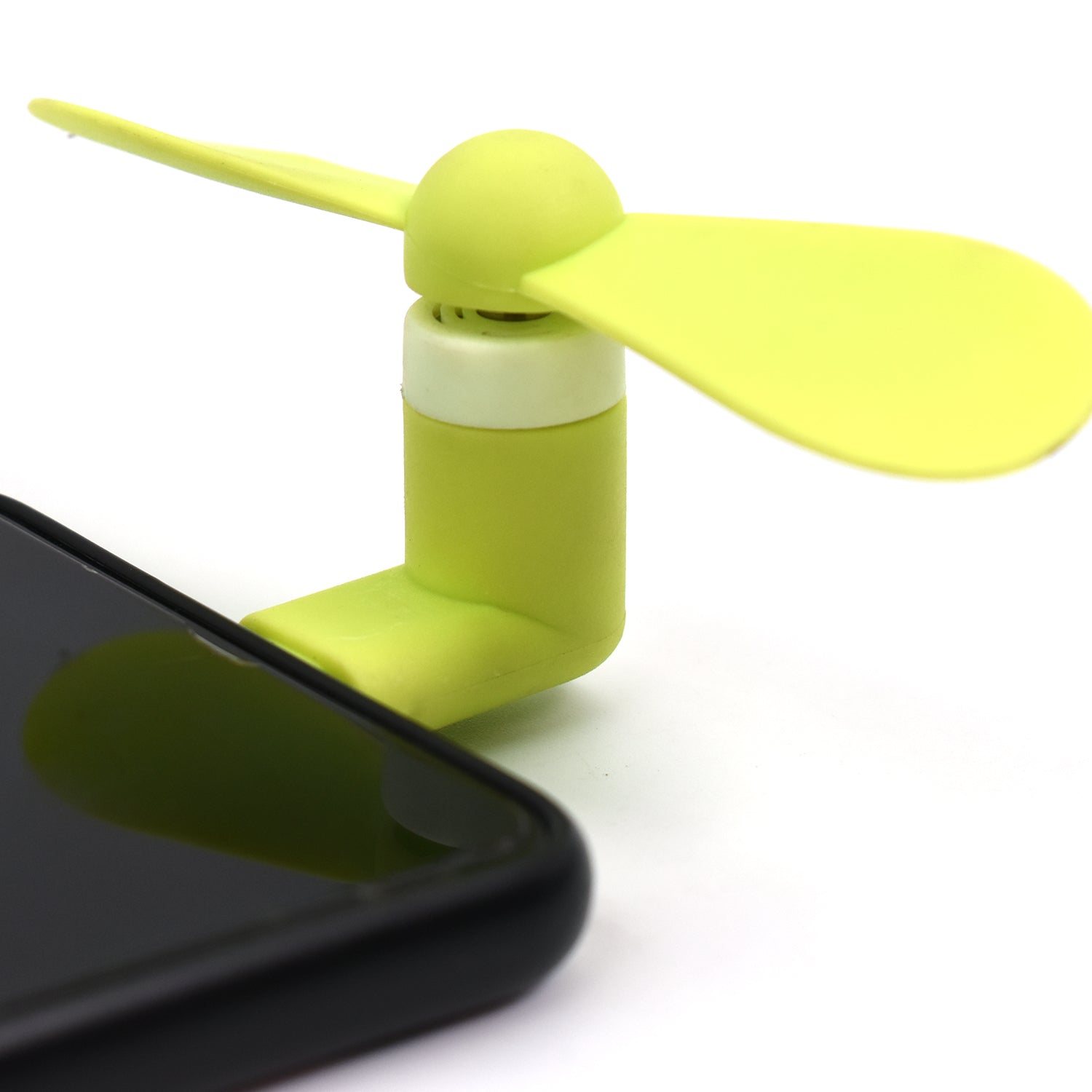 mini USB fan For Having cool air instantly, anywhere and anytime purposes (Micro Port / Mix Color)