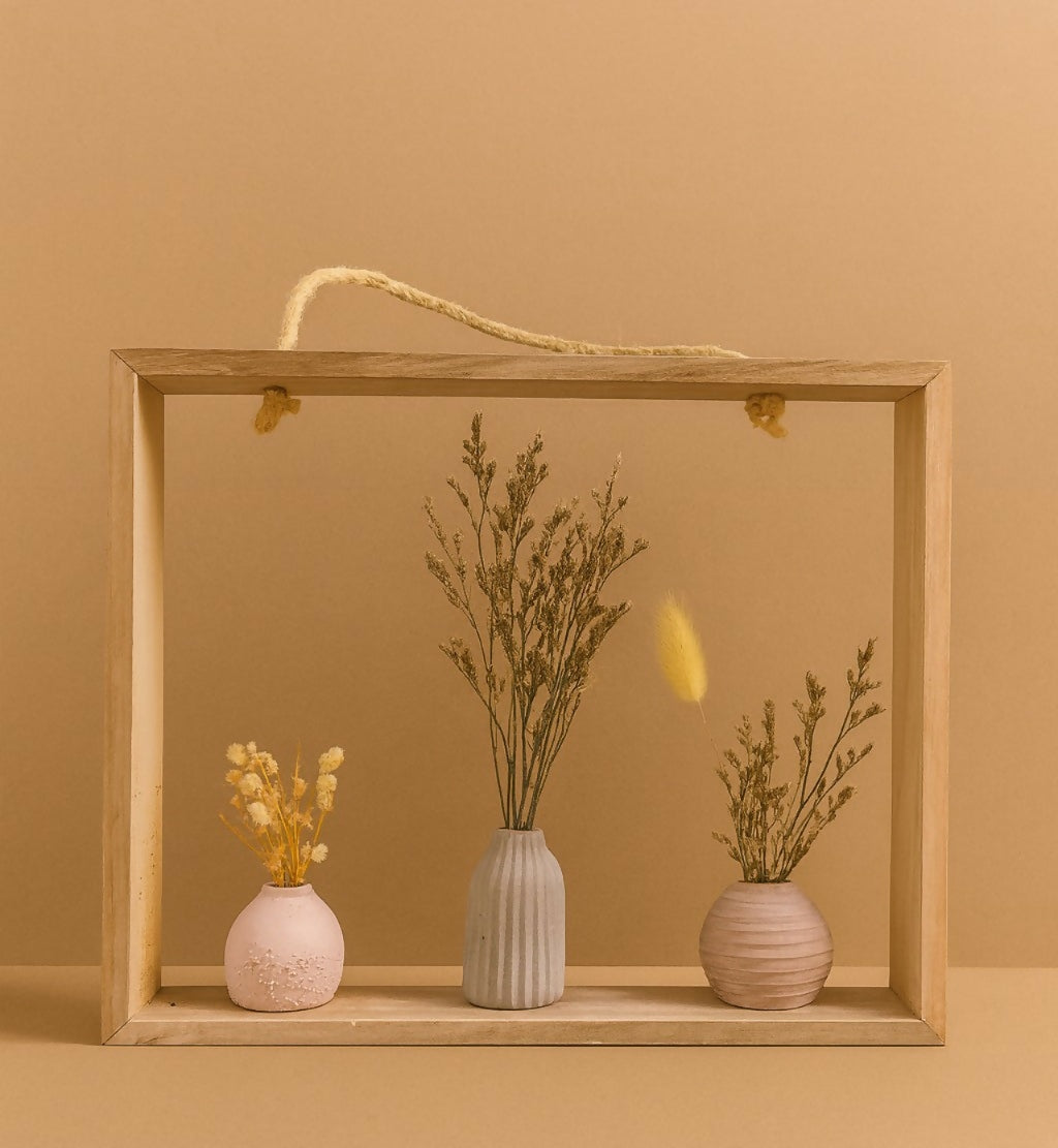 Elegant Minimalist Wooden Frame with Three Ceramic Vases and Dried Flower Arrangement – Rustic Boho Home Décor Accent for Living Room, Bedroom, Office, or Gift – Nordic Style Tabletop and Wall Display Decoration