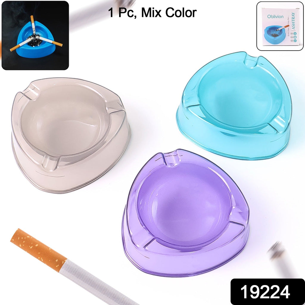 Oblivion Transparent Plastic Ashtray (Mix Color & 1 Pc)