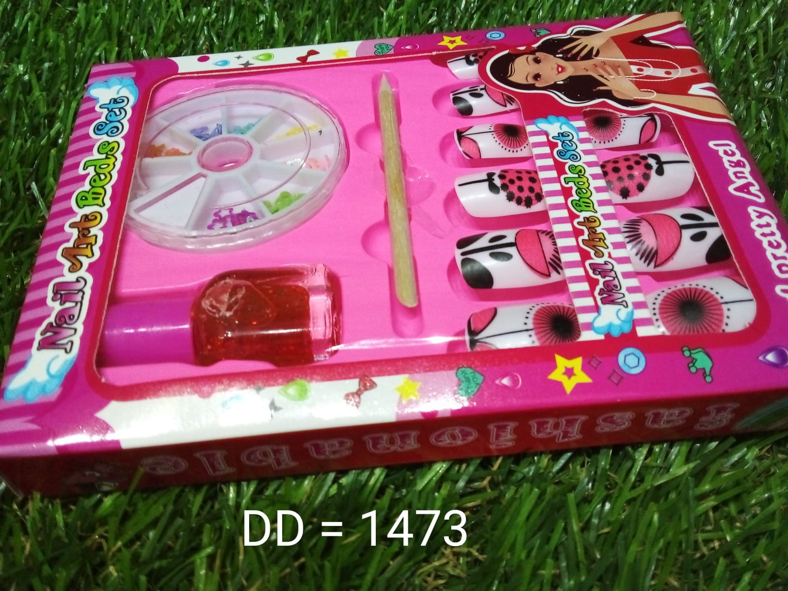 Nail Art Studio Manicure Set for Girls (Pack of 15)