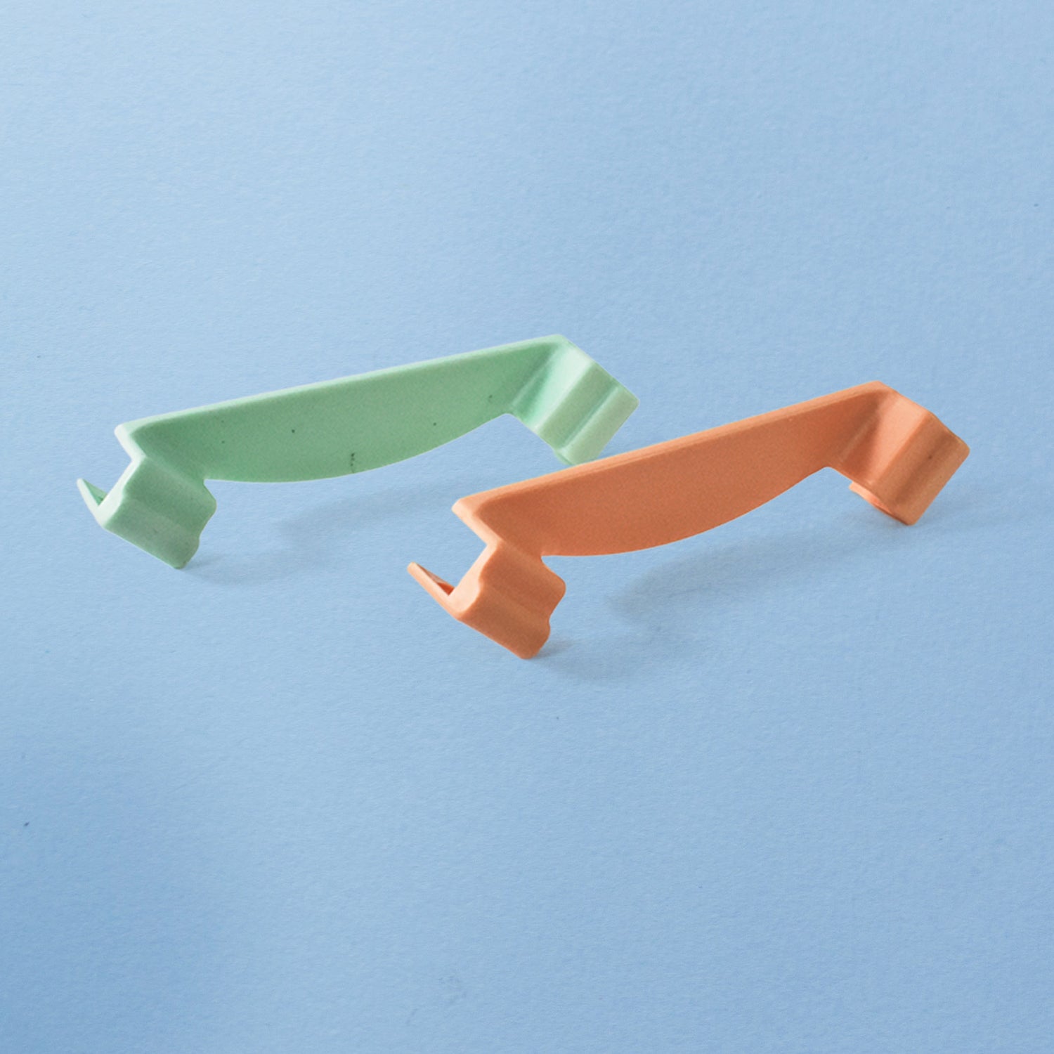 Plastic Stackable Wardrobe Organizer Clips, Core Wardrobe Box Support (8 Pcs Set)