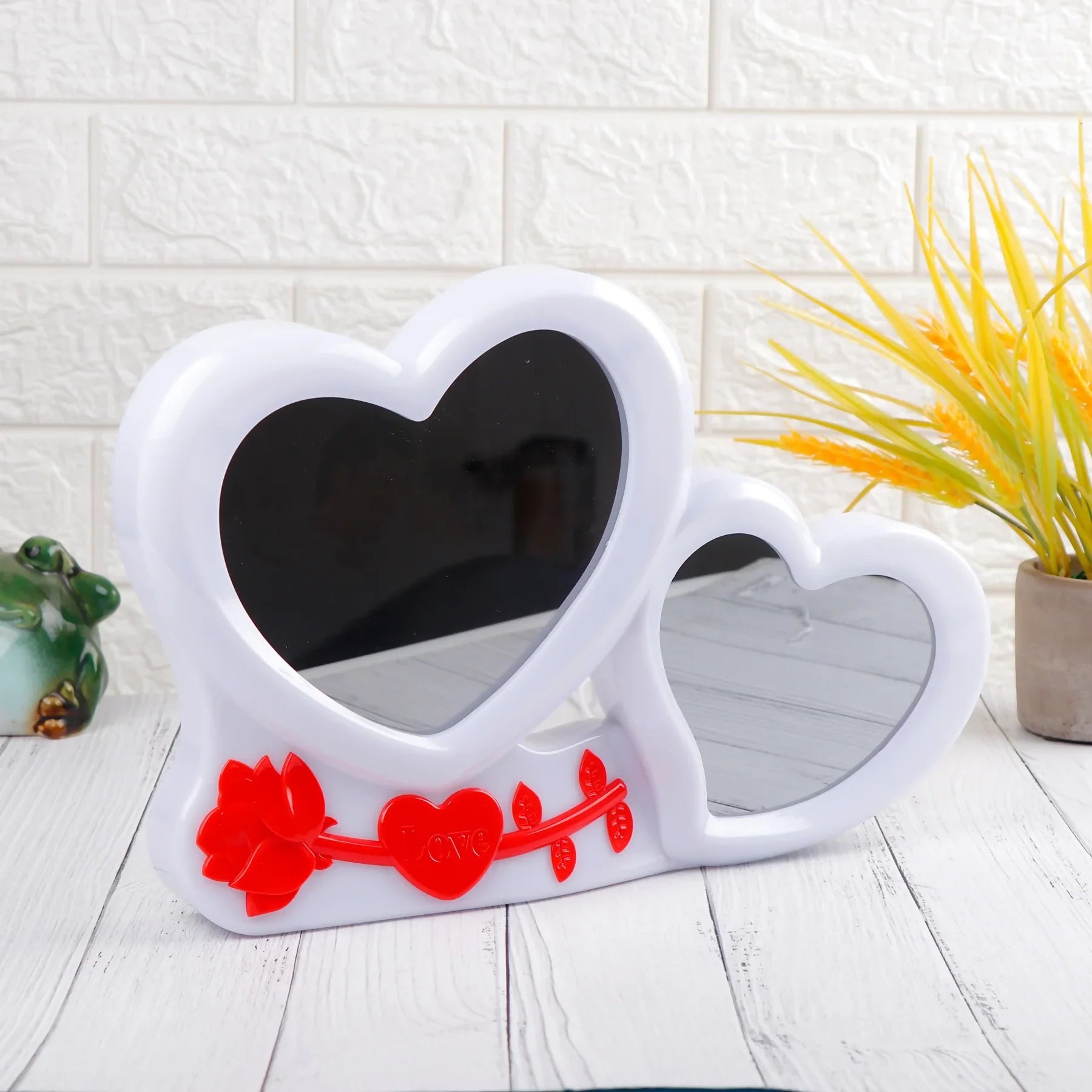 Heart-Shaped Dual Mirror with LED Light – Decorative Romantic Table Mirror Hearts of Love LED Magic Mirror Photo Frame