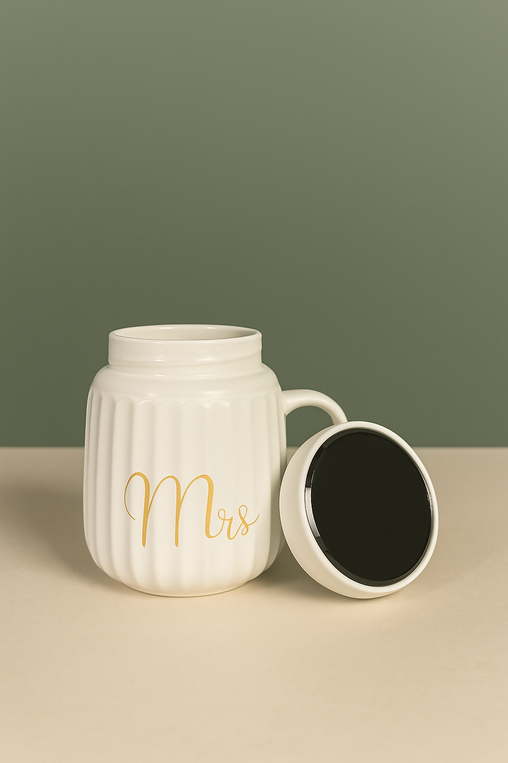 Elegant White Ceramic "Mrs" Coffee Mug with Golden Script and Lid – Premium Matte Finish Tea Mug for Women – Romantic Gift for Wife, Girlfriend, or Bride