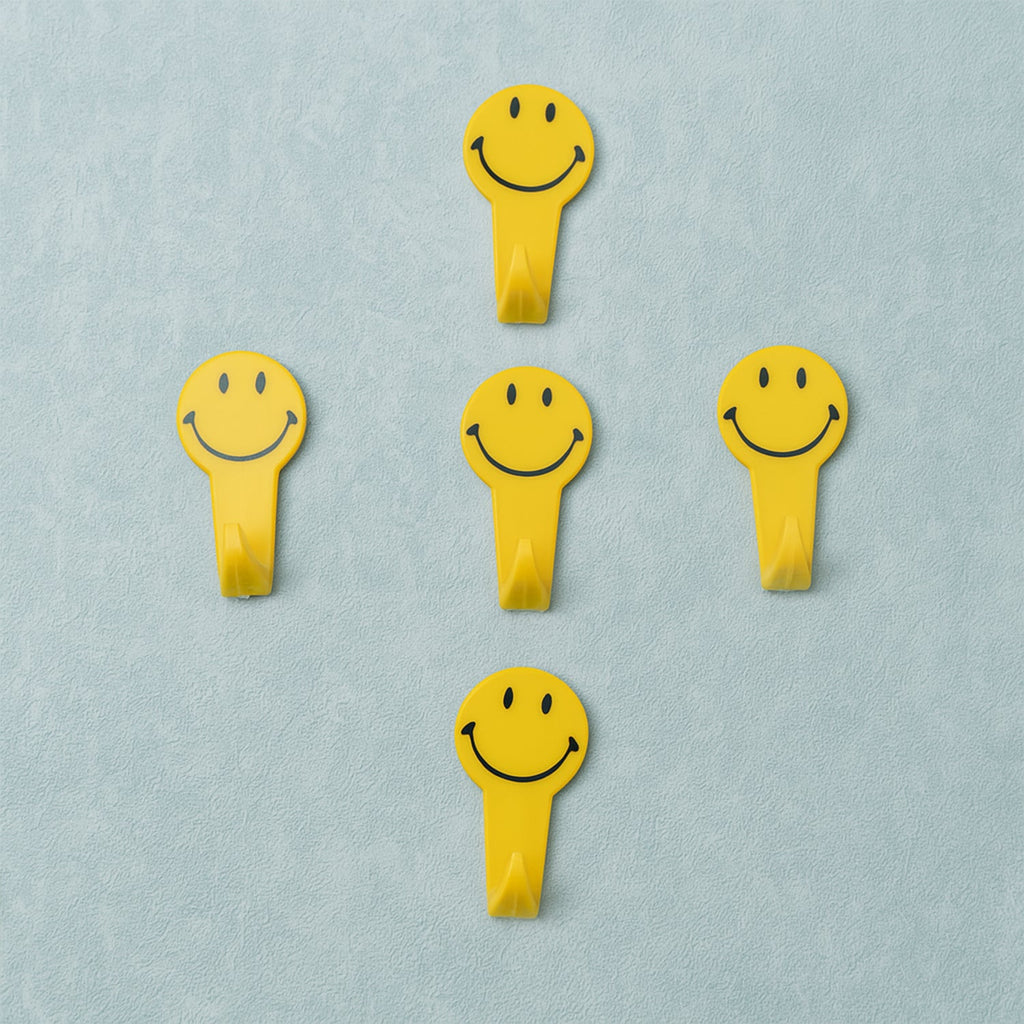 5 PC ADHESIVE HOOK FOR HOLDING STUFFS,KEY AND OTHER ITEMS