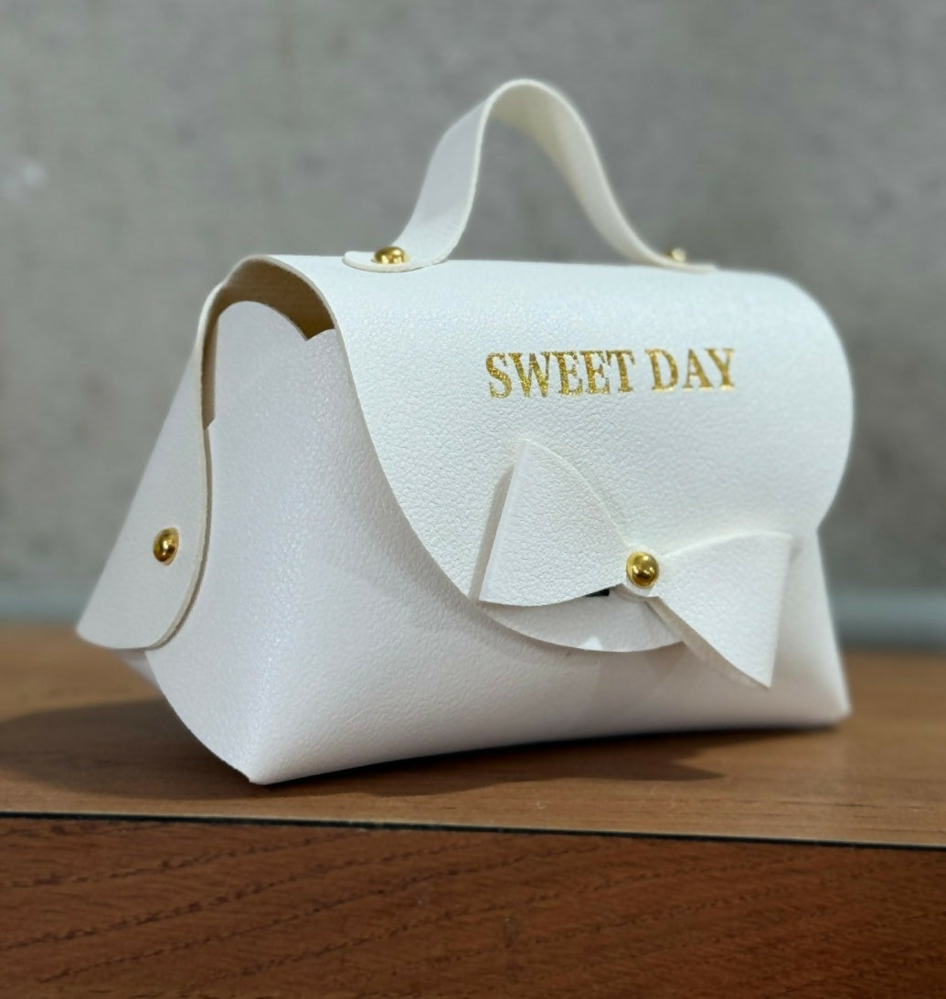 Elegant White PU Leather Mini Gift Handbag with Bow and "SWEET DAY" Print | Cute Candy Pouch, Jewelry Storage Box, Return Gift Bag for Girls & Women
