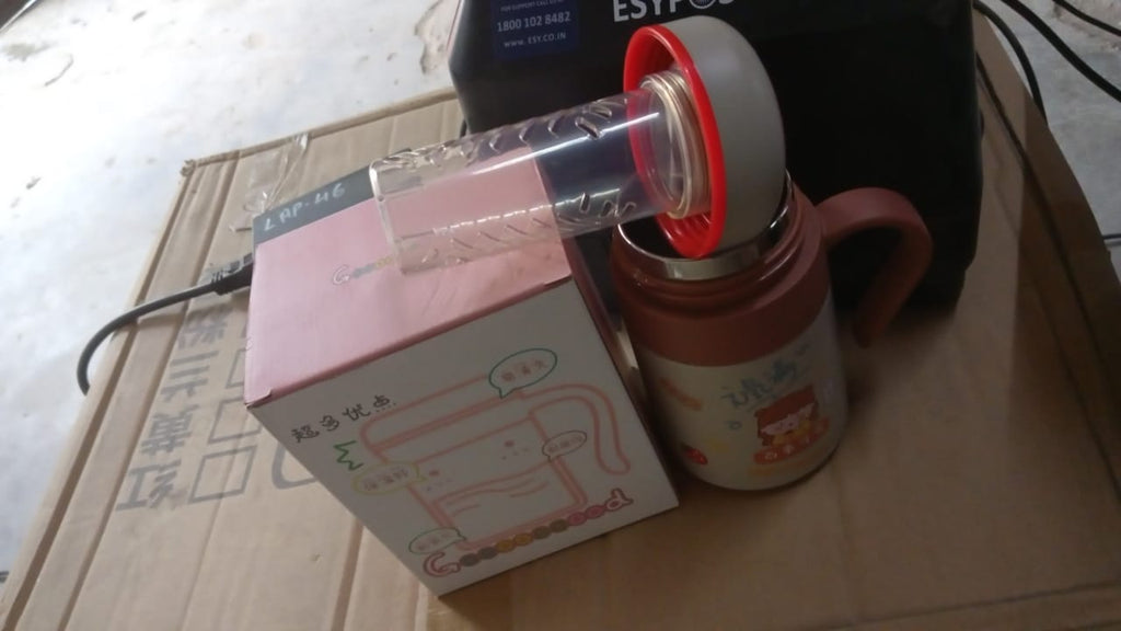 Customize Stainless Steel Mug / Bottle Vacuum Insulated Cup with Handle & Small cup, Tumbler (550 ML)