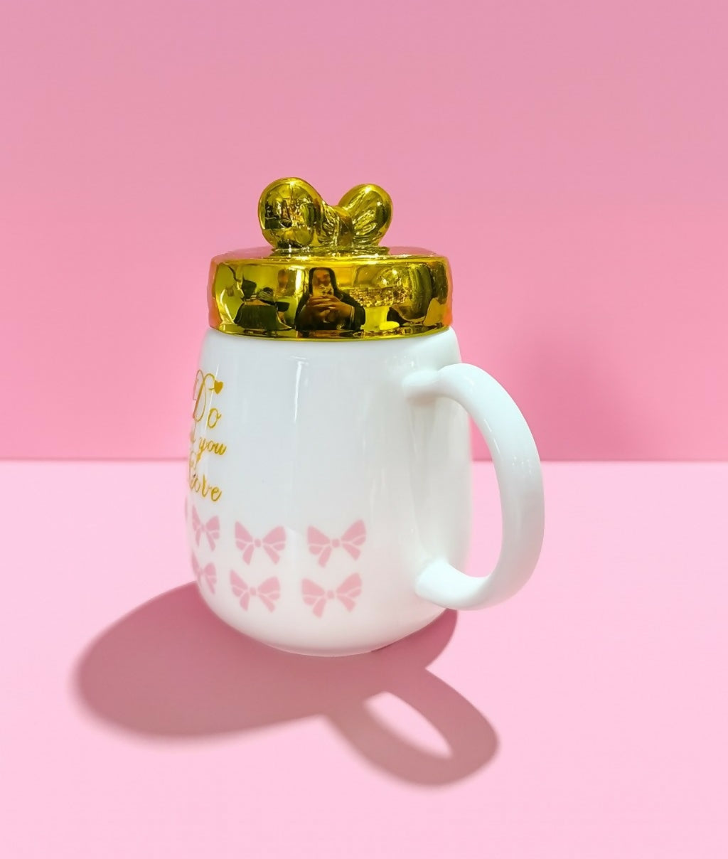 Elegant White Ceramic Mug with Golden Lid and Heart Handle – “Do What You Love” Printed Coffee Mug with Pink Bow Design – Luxury Gift Cup with Dome Lid for Girls, Office & Home Use