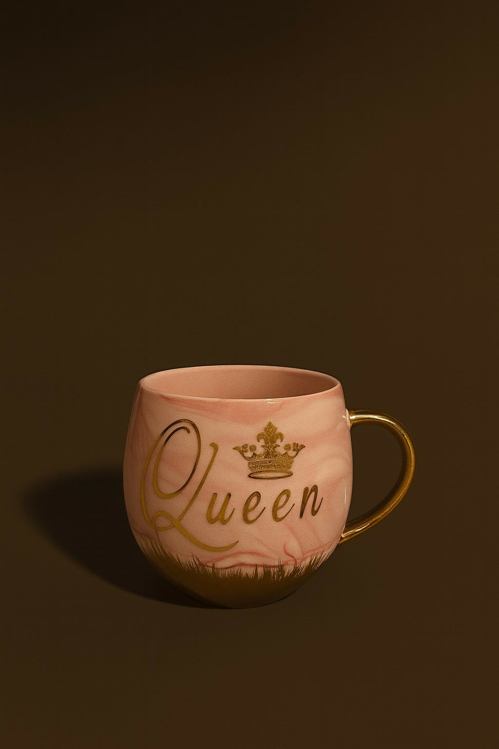 Queen Pink Marble Ceramic Mug with Golden Crown Handle – Luxury Gift Cup