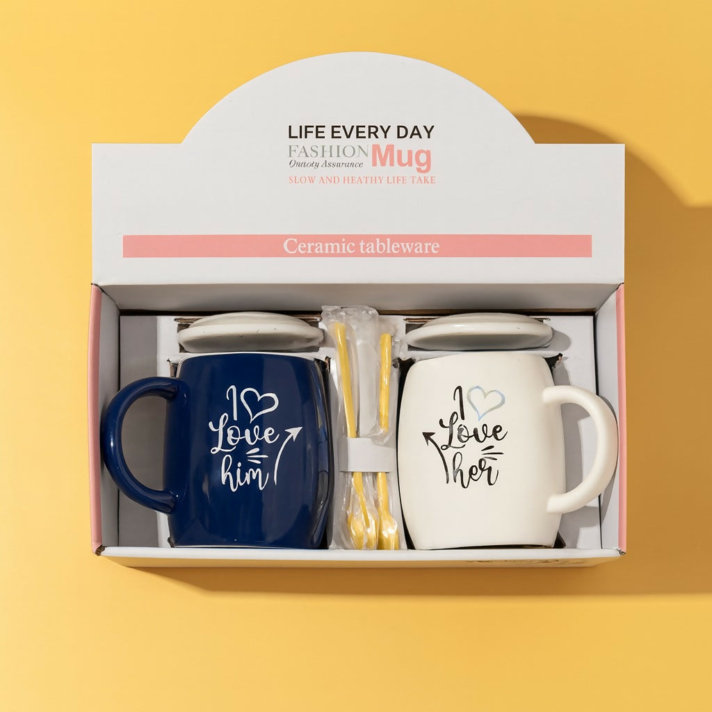 Couple Ceramic Coffee Mug Set with Lids and Spoons – “I Love Him, I Love Her” Printed Gift Set for Couples, Husband, Wife, Boyfriend, Girlfriend | Romantic Tea & Coffee Cups for Anniversary, Valentine’s, Wedding, Birthday