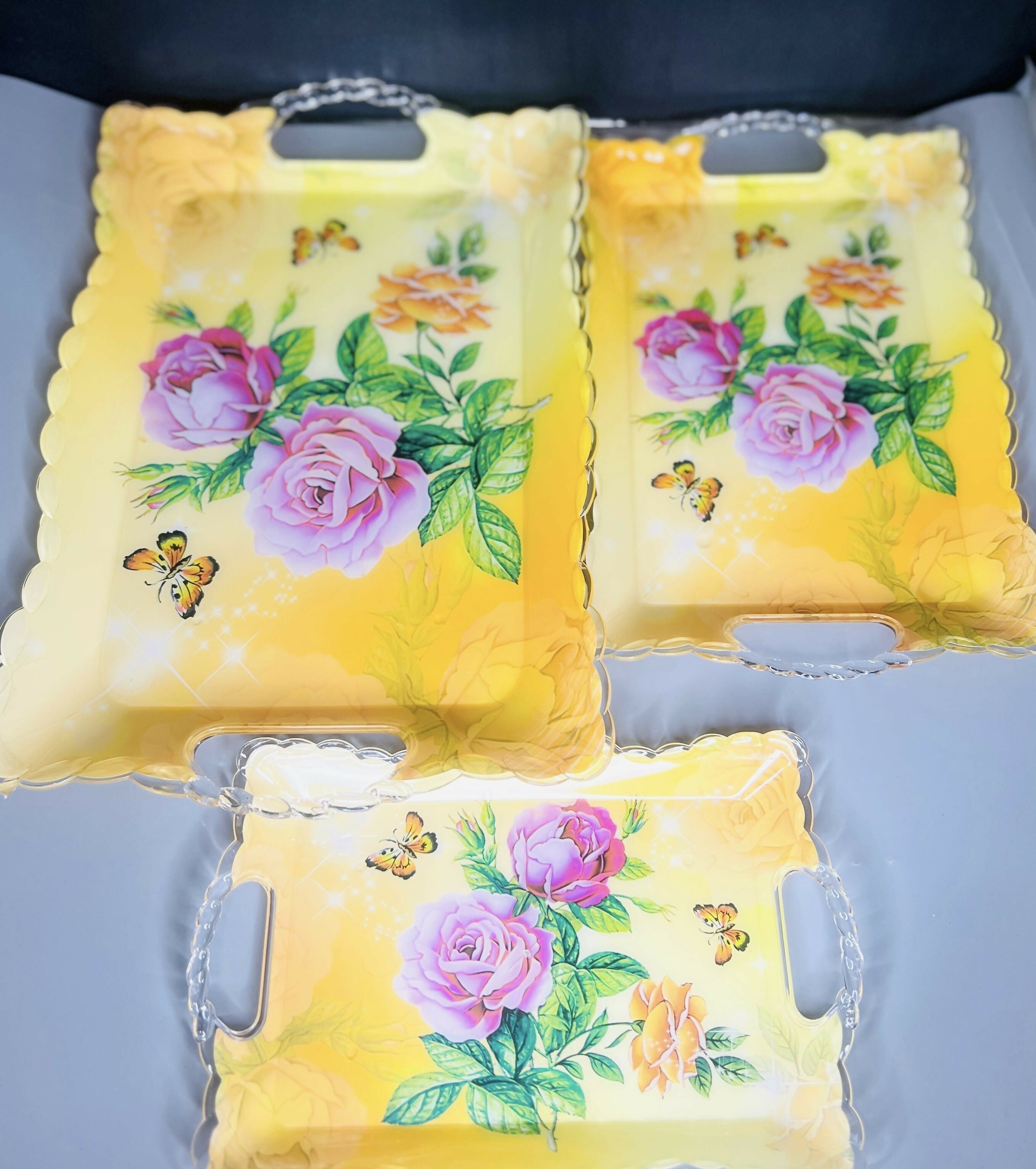 Floral Design Multipurpose Plastic Serving Tray Set – Pack of 3 (Yellow with Roses)