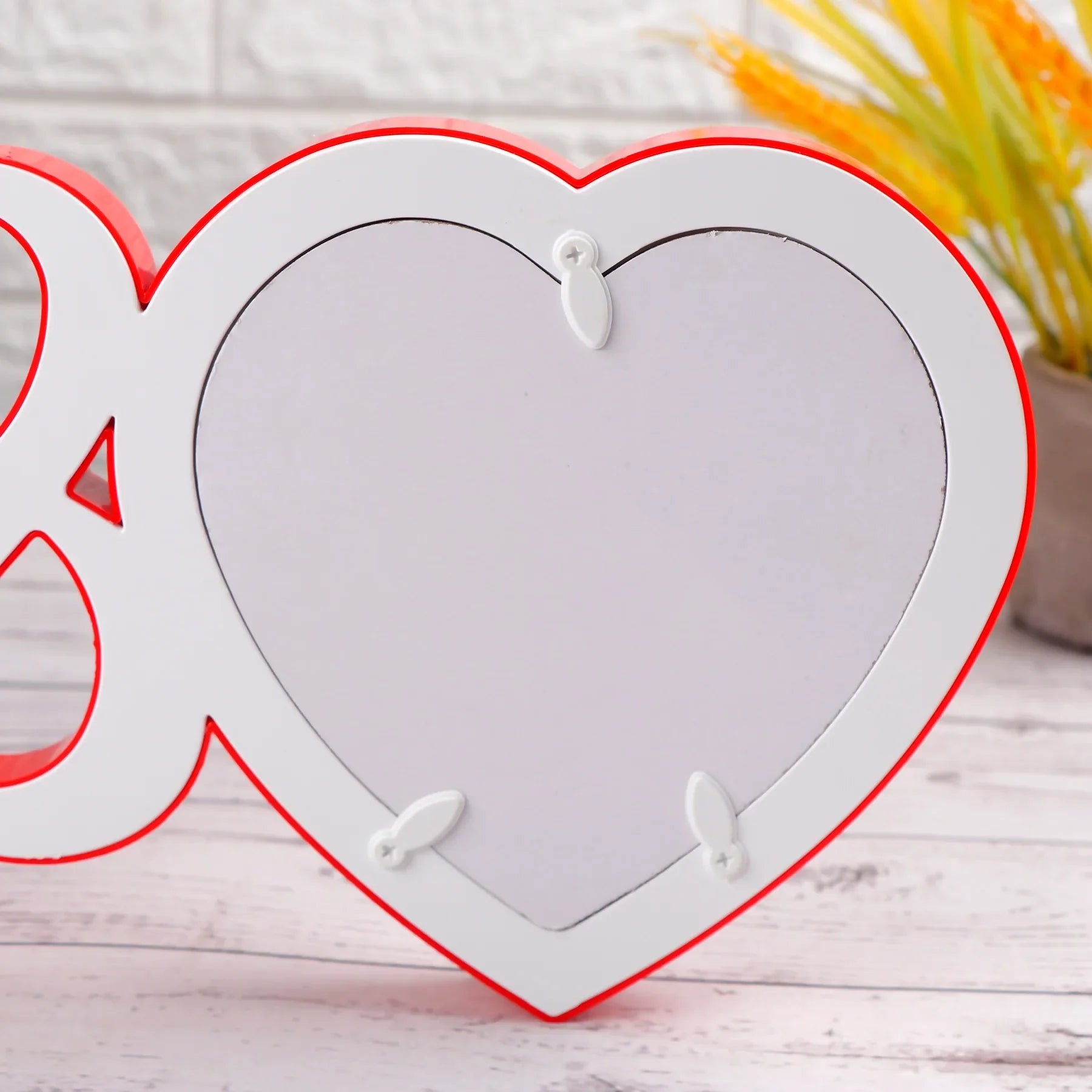 LoveBond Heart & Heart LED Mirror – Romantic Couple Table Décor Romantic Hearts LED Magic Mirror Photo Frame