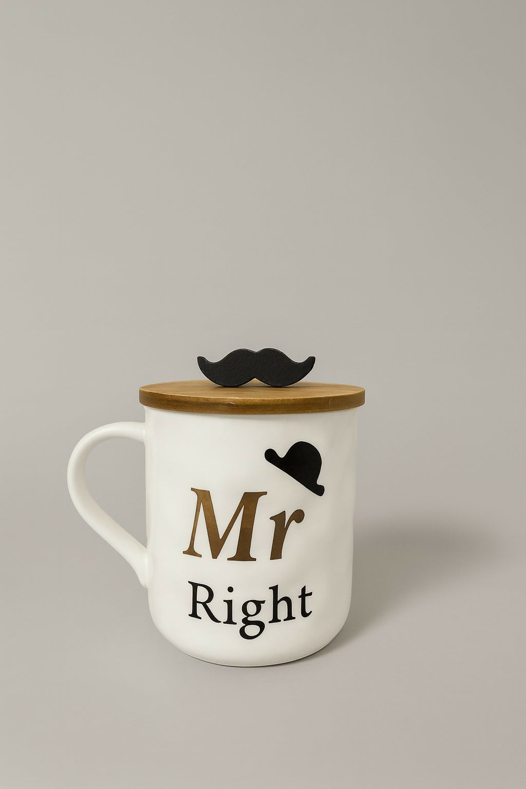 Couple Ceramic Coffee Mug Set with Wooden Lids & 3D Designs – Mr. Right & Mrs. Always Right Funny Printed Cups with Mustache & Lips Toppers – Gift Set for Husband Wife, Anniversary, Wedding, Valentine, Birthday (2 Pieces, White & Gold)