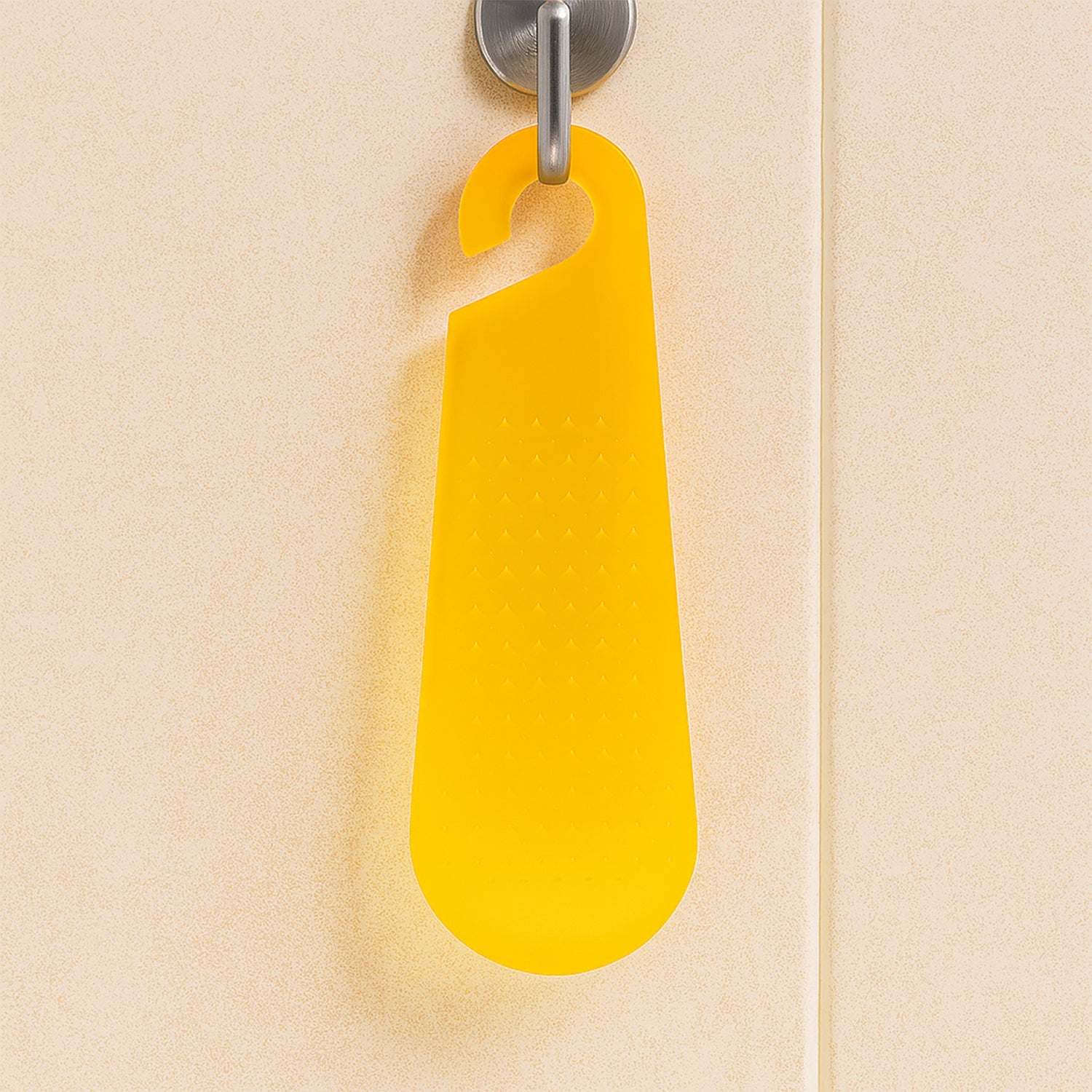 Multipurpose Garlic and Ginger Grater Peeler Tool with Hanging Hook – 1 Pc