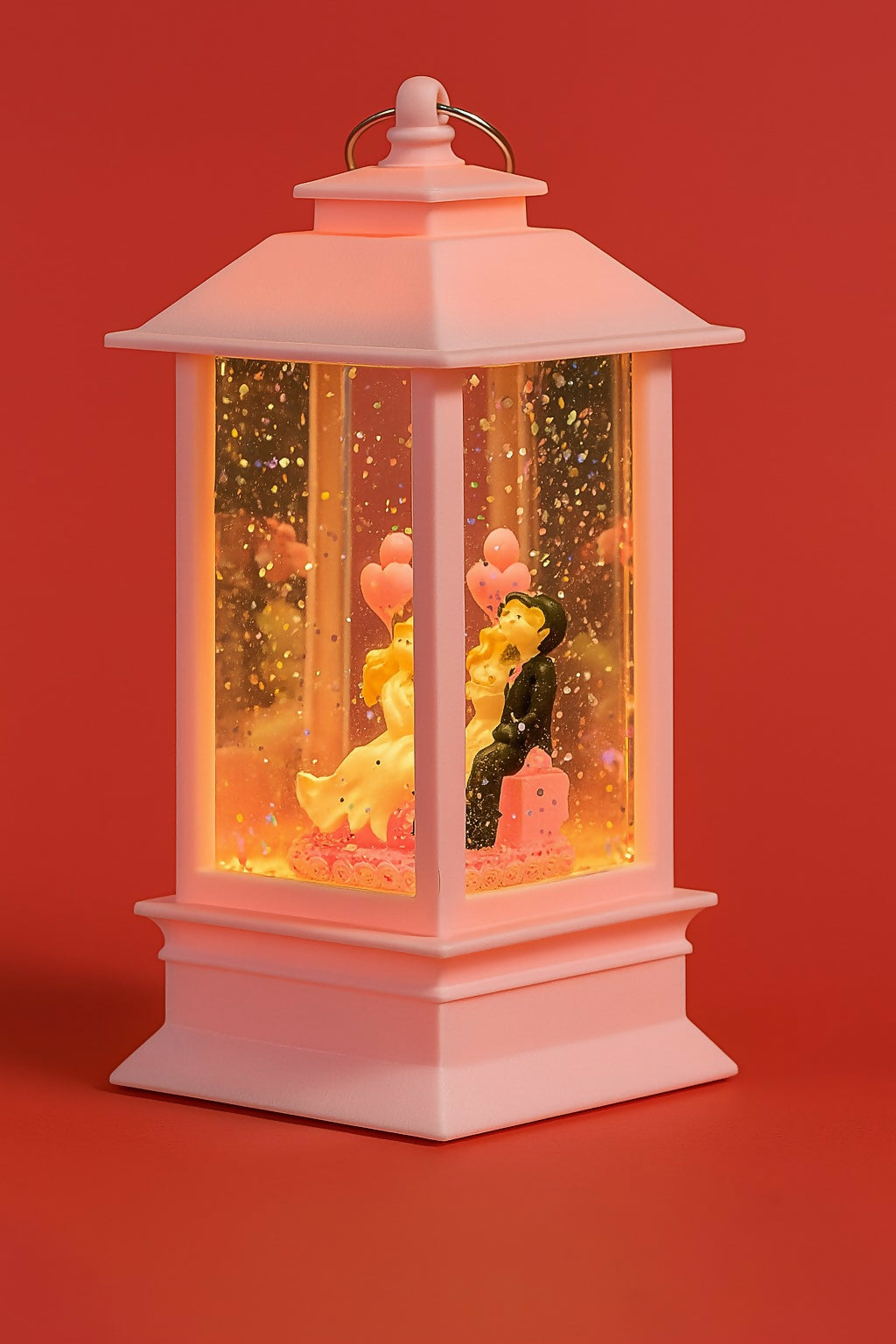 Romantic Couple Showpiece in Pink Lantern Case – Bride & Groom Figurine with Heart Balloon – Valentine’s Gift, Anniversary Decor, Love Theme Table Decoration