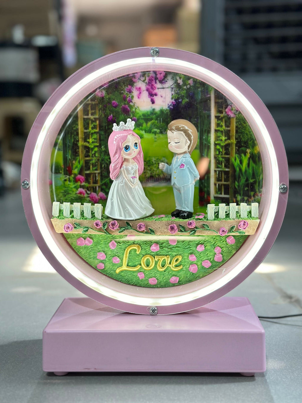 Romantic Garden Love Lamp romantic couple showpiece wedding couple figurine love LED night lamp bride and groom statue valentine gift decor heart love light kissing couple tabletop decor purple romantic light couple anniversary gift glowing love