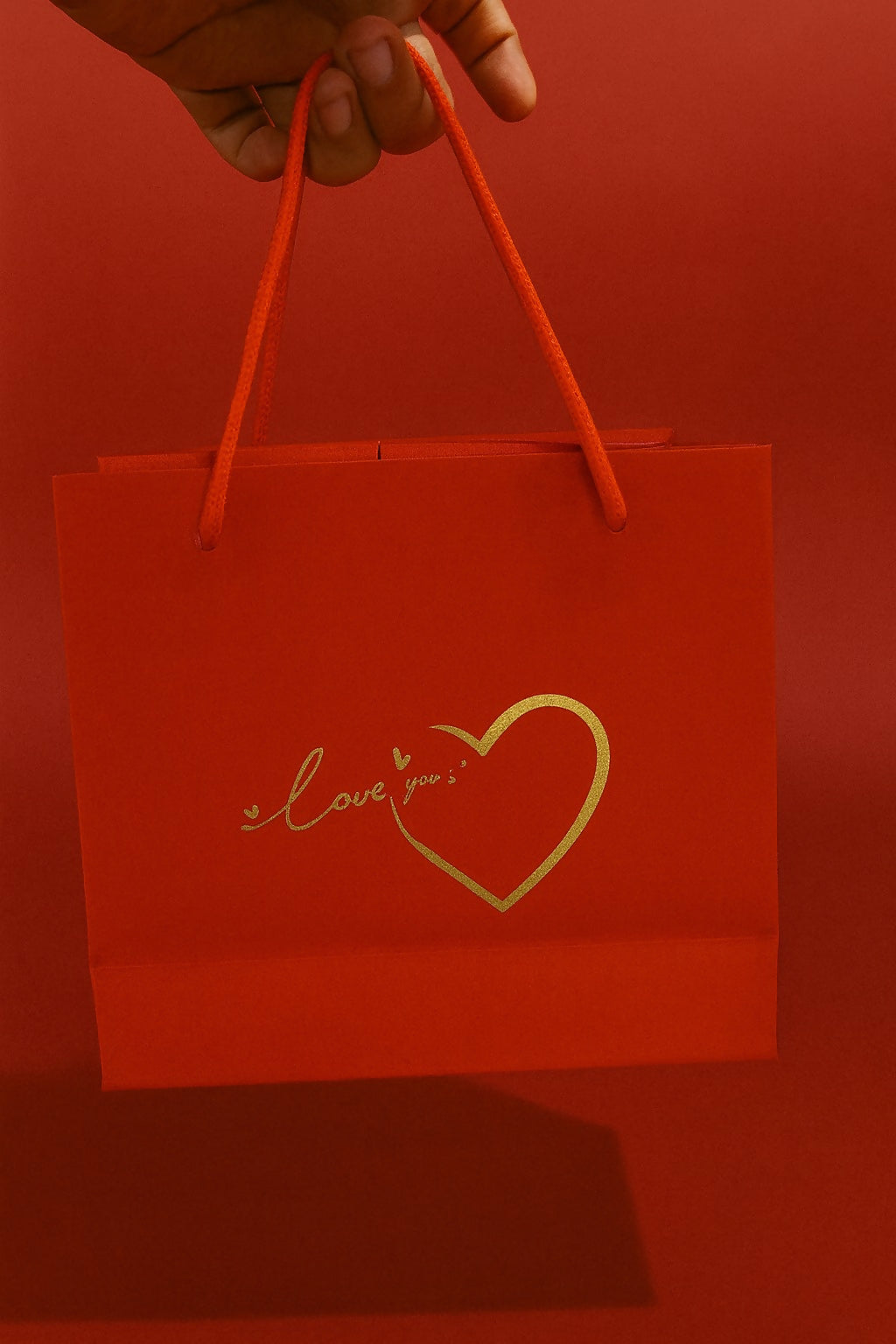 Luxury Red Jewelry Gift Box with Artificial Roses, Necklace & Earrings | Romantic Gift Set for Wife, Girlfriend, Mom | Perfect for Valentine’s Day, Anniversary, Wedding, Birthday & Special Surprises