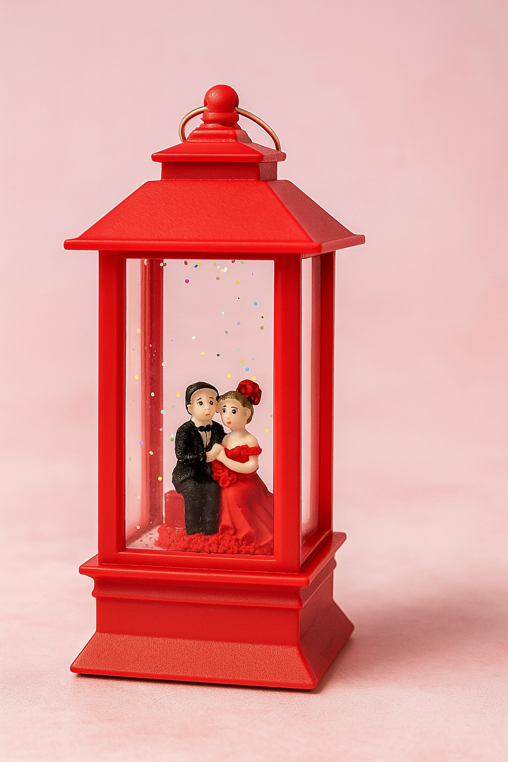 Romantic Couple Showpiece in Red Lantern Case – Bride & Groom Figurine with Heart Details – Valentine Gift, Anniversary Table Decor, Love Theme Display Item