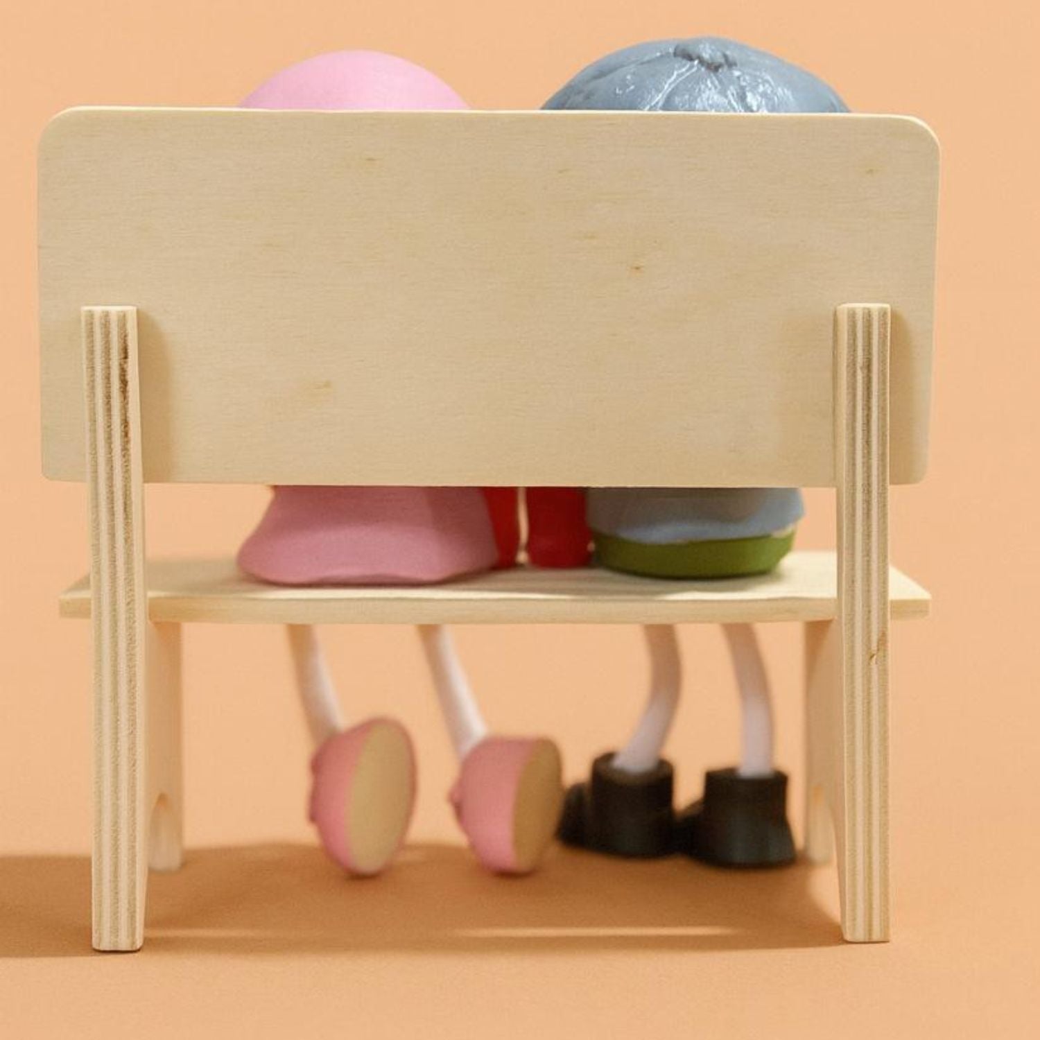 Cute Romantic Couple Figurine on Bench Holding “I Love U” Letters | Adorable Resin Doll Showpiece for Home Décor, Bedroom, Office Desk & Gifting | Valentine, Anniversary, Birthday & Wedding Gift