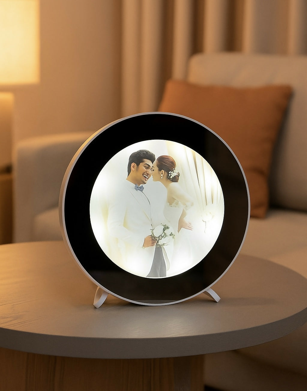 Personalized Round LED Photo Frame with Stand – Custom Light-Up Picture Display for Wedding, Anniversary, Bedroom, or Living Room Decor