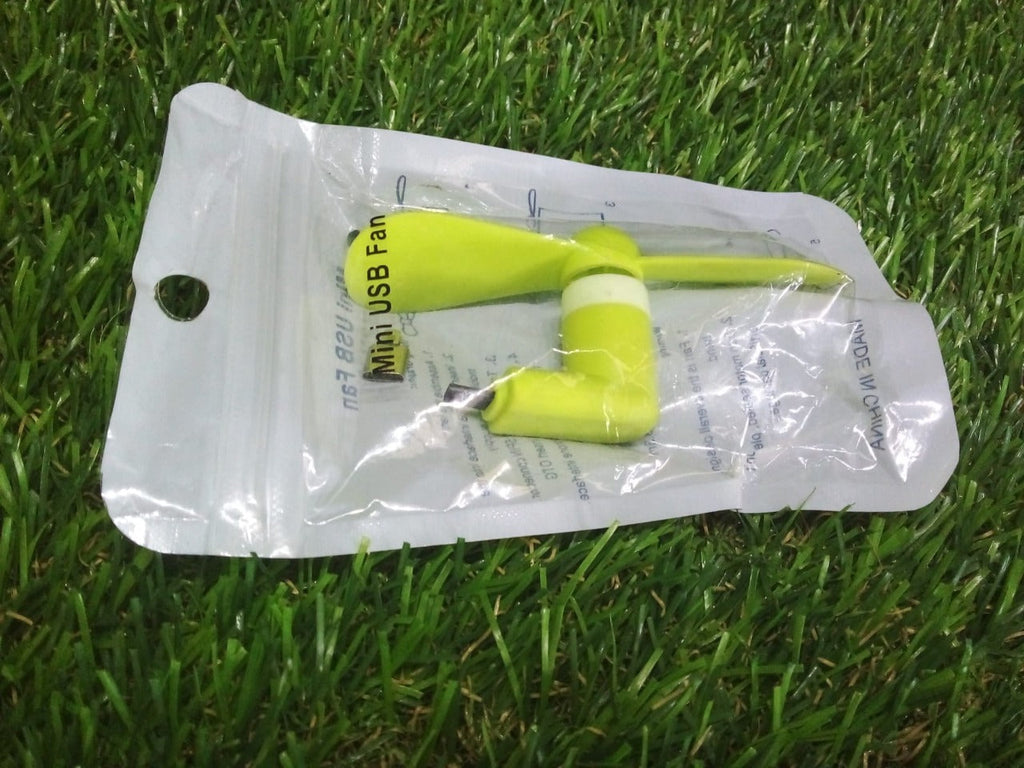 mini USB fan For Having cool air instantly, anywhere and anytime purposes (Micro Port / Mix Color)