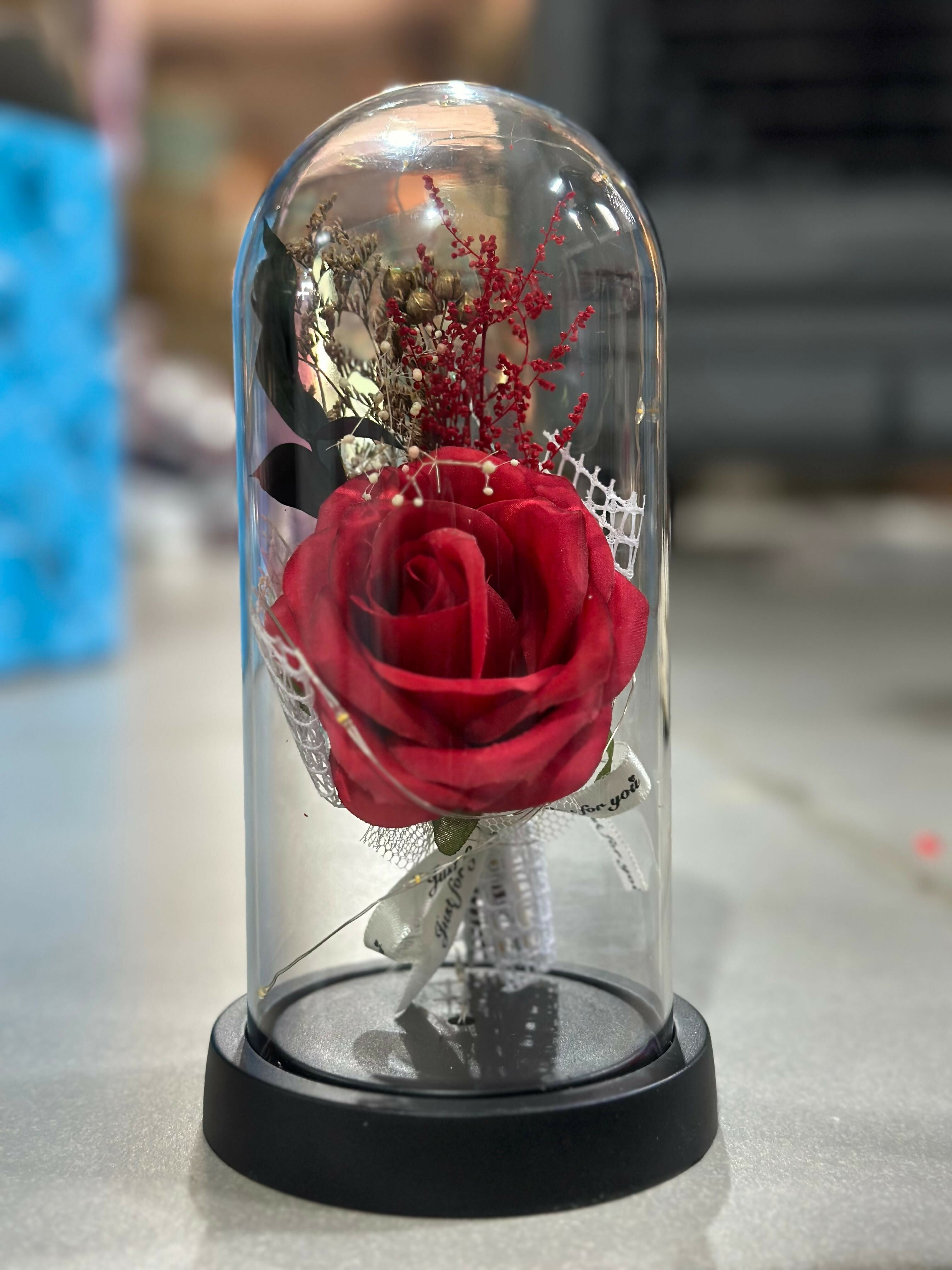 Eternal LED Glass Dome Rose – Romantic Artificial Preserved Red Rose with Fairy Lights in Glass on Wooden Base – Enchanted Forever Flower Gift for Her, Valentine’s Day, Anniversary, Birthday, or Home Decor