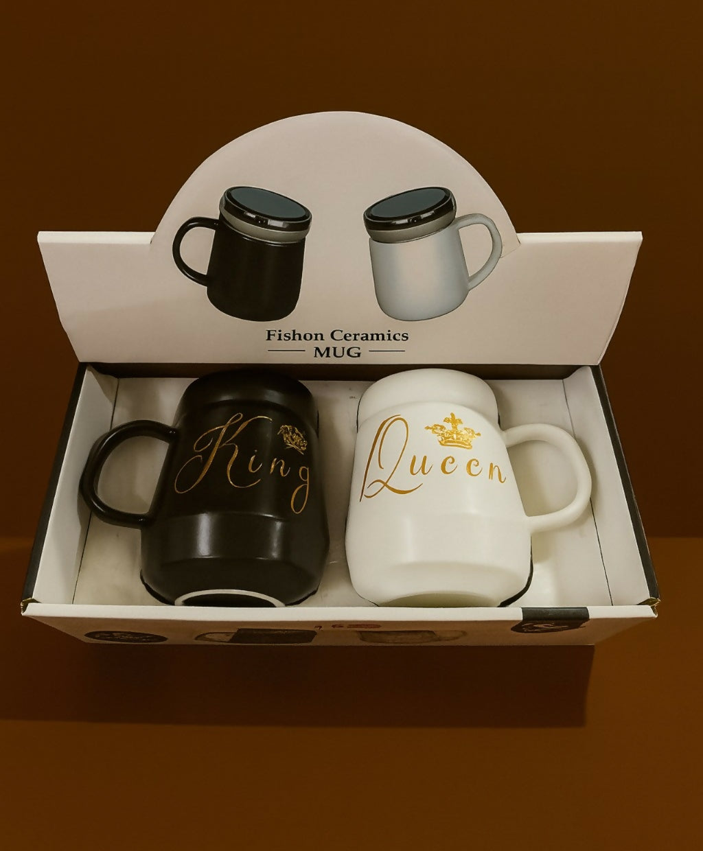 King and Queen Ceramic Mug Set with Golden Crown Print – Black and White Couple Coffee Mugs in Gift Box by Fishon Ceramics – Elegant Tea Cups for Wedding, Anniversary, Valentine’s Day
