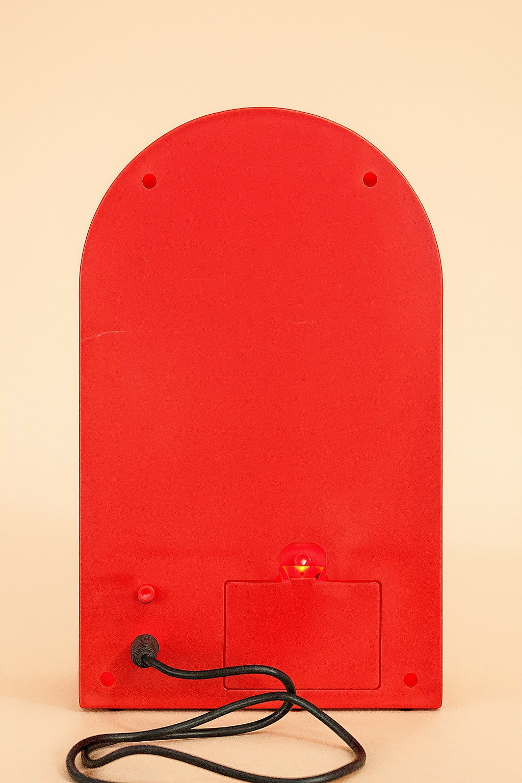 Romantic Wedding Couple Showpiece in Red Arch Frame – LOVE-Themed Decorative Gift for Anniversary, Valentine, Engagement & Home Decor – Bride and Groom Figurine with Floral Background