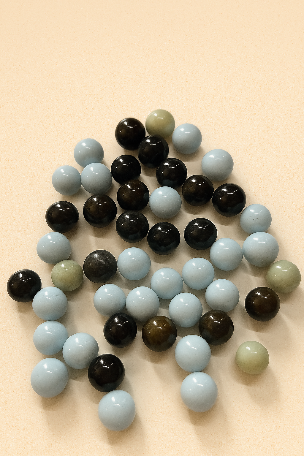 Multicolor Glass Marbles – Decorative Round Pebbles for Vase Filler, Aquarium & Craft Use