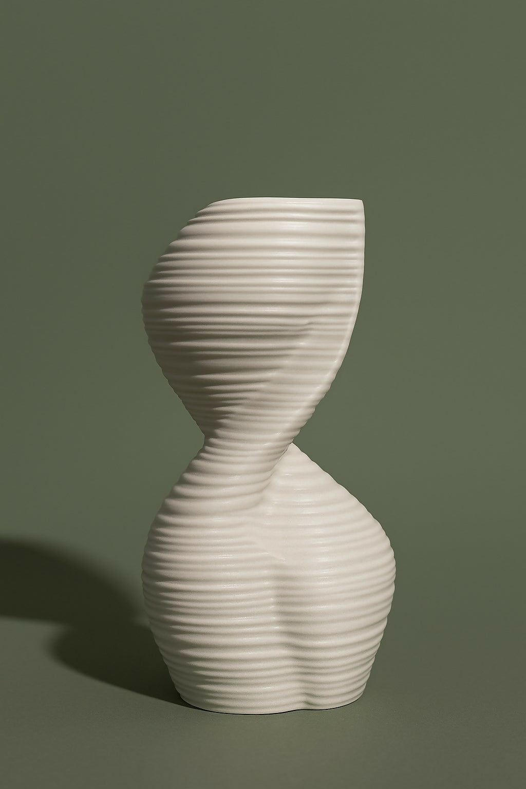 HOME DECOR Modern White Twisted Ceramic Vase for Home Decor – Ribbed Hourglass Design Decorative Pot for Center Table, Living Room, Shelf Styling, Minimalist Boho Interior Accent