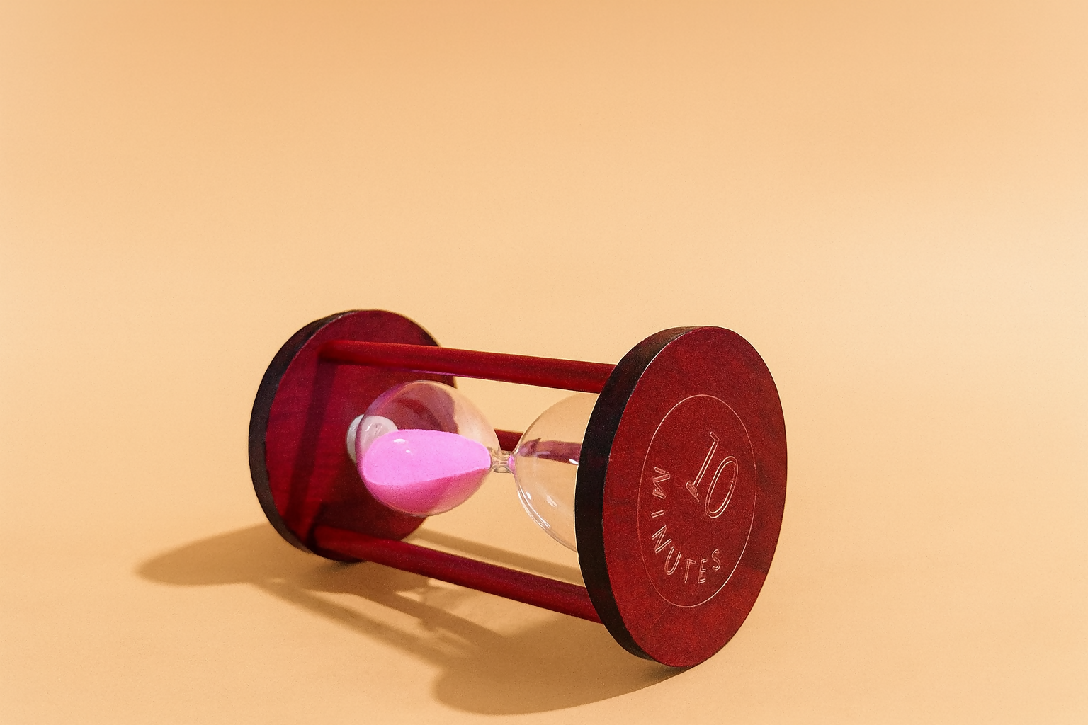 Premium Wooden Hourglass Sand Timer – 10 Minute Decorative Sand Clock with Colored Sand, Elegant Red Wooden Frame, Vintage Classic Home Office Desk Décor, Time Management Tool & Gift Item pack of 1 random color