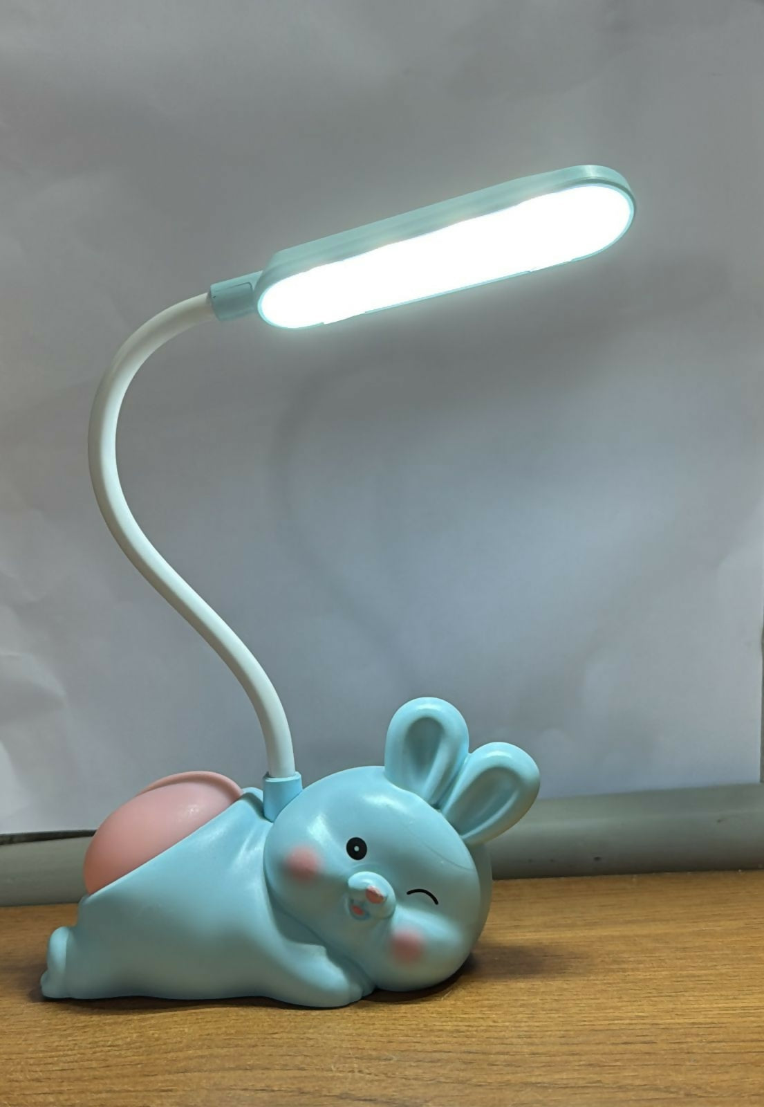 Cute Bunny Night Lamp with LED Desk Light & USB Charging – Flexible Gooseneck, Rechargeable Battery, Soft Eye-Caring Light for Kids, Bedroom, Study Table & Home Décor
