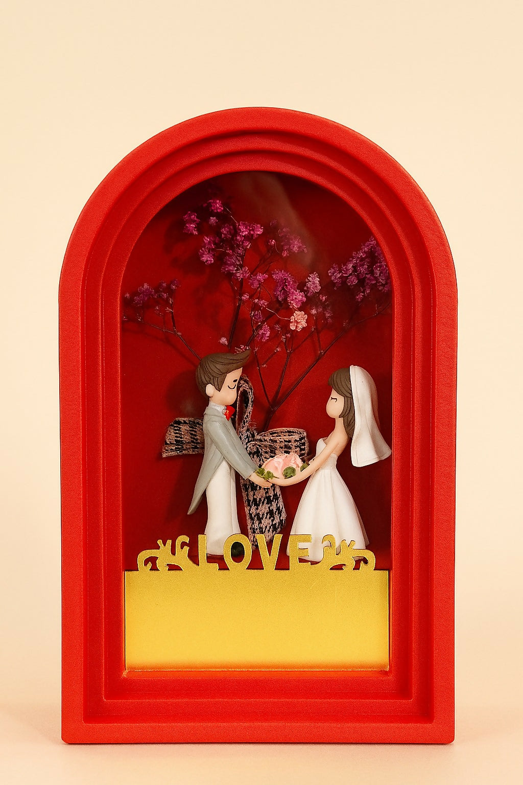Romantic Wedding Couple Showpiece in Red Arch Frame – LOVE-Themed Decorative Gift for Anniversary, Valentine, Engagement & Home Decor – Bride and Groom Figurine with Floral Background