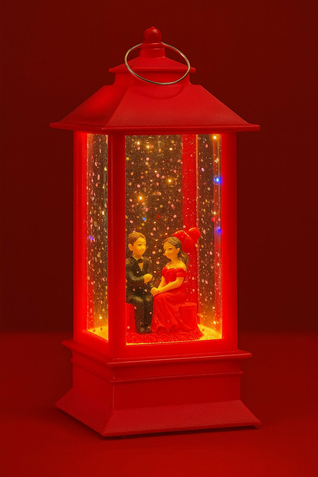 Romantic Couple Showpiece in Red Lantern Case – Bride & Groom Figurine with Heart Details – Valentine Gift, Anniversary Table Decor, Love Theme Display Item