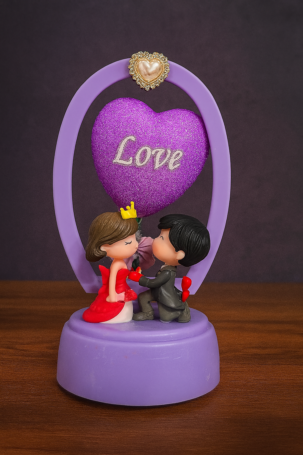 Romantic LED Love Balloon Couple Figurine Showpiece – Purple Heart with Lights, Proposal Scene Night Lamp for Valentine's Day, Anniversary, Birthday & Room Table Decor (Battery Operated – Purple Base)