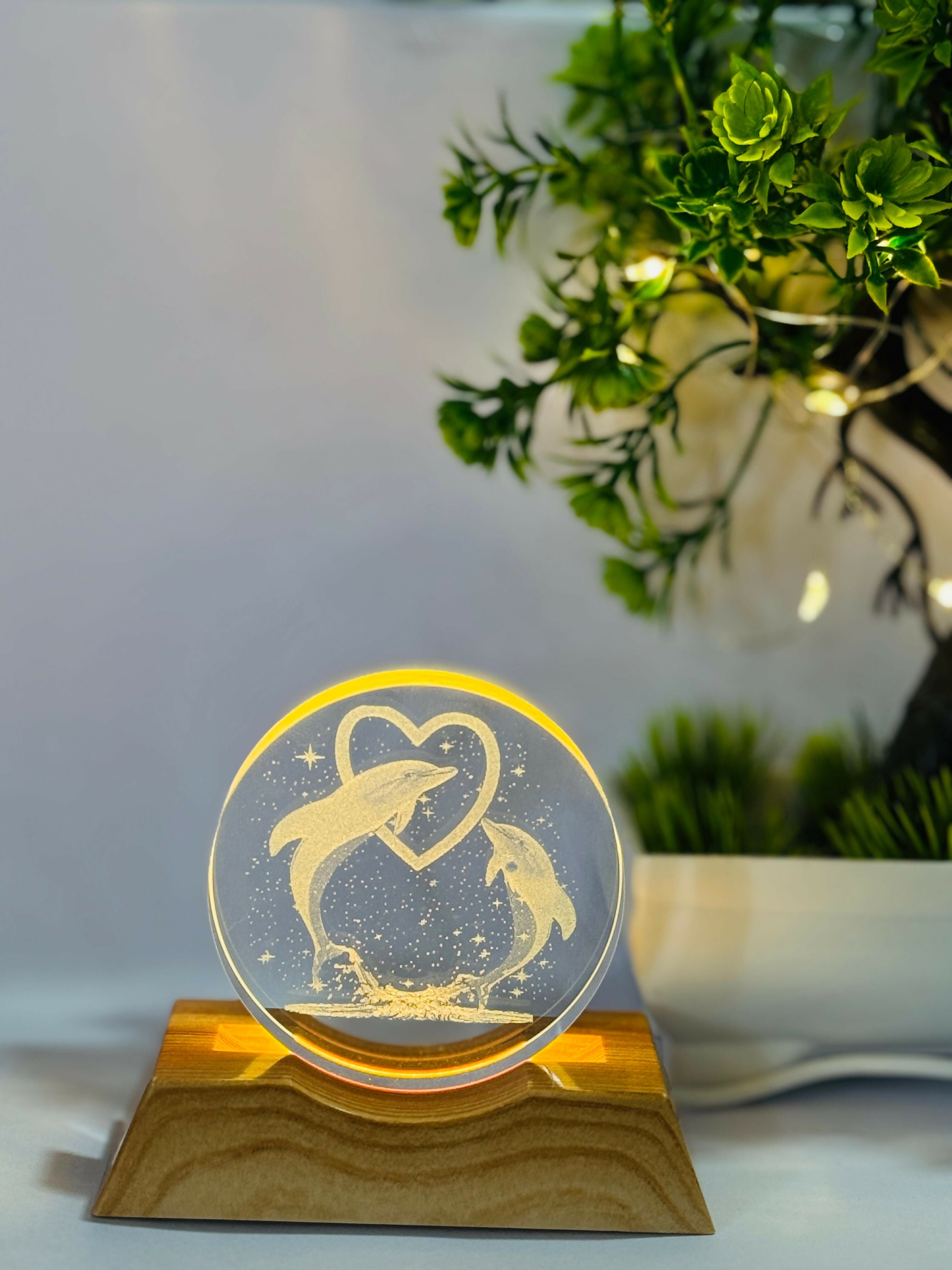 Romantic Dolphin Couple 3D Acrylic LED Night Lamp with Wooden Base – USB Powered Warm Light Crystal Lamp with Heart Design | Love-Themed Bedroom Decor & Unique Gift for Anniversary, Valentine, or Wedding