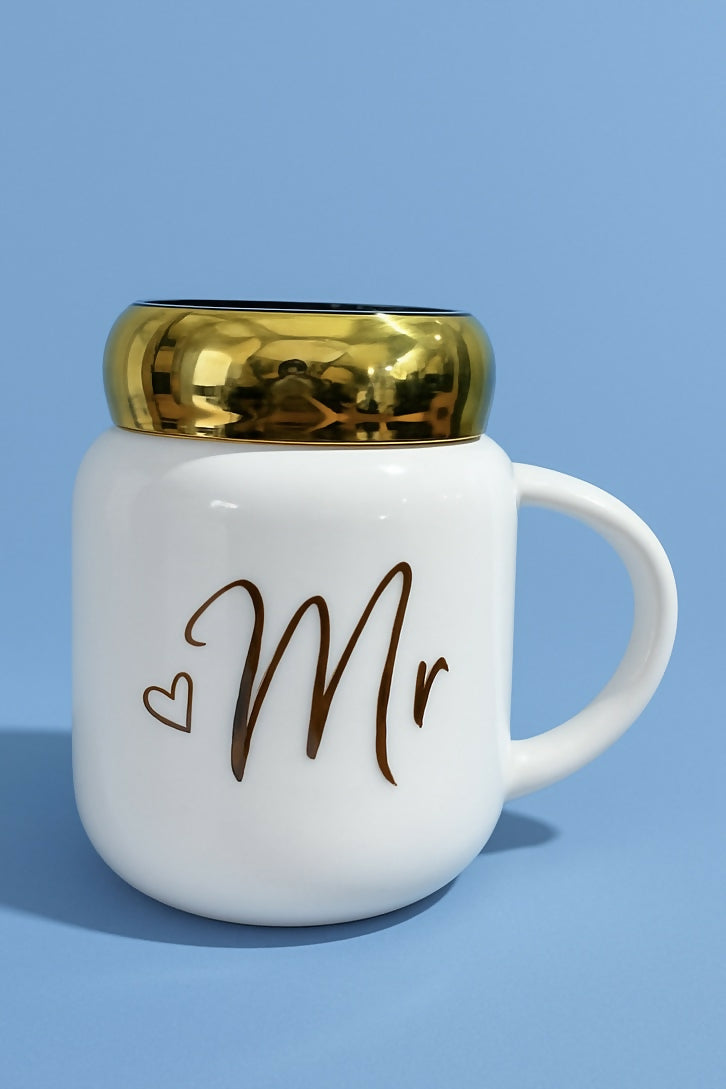 Elegant White Ceramic “Mr” Mug with Detachable Golden Lid – Premium Glossy Coffee Mug with Handle – Gift for Husband, Groom, or Fiancé – Modern Tea Cup for Men