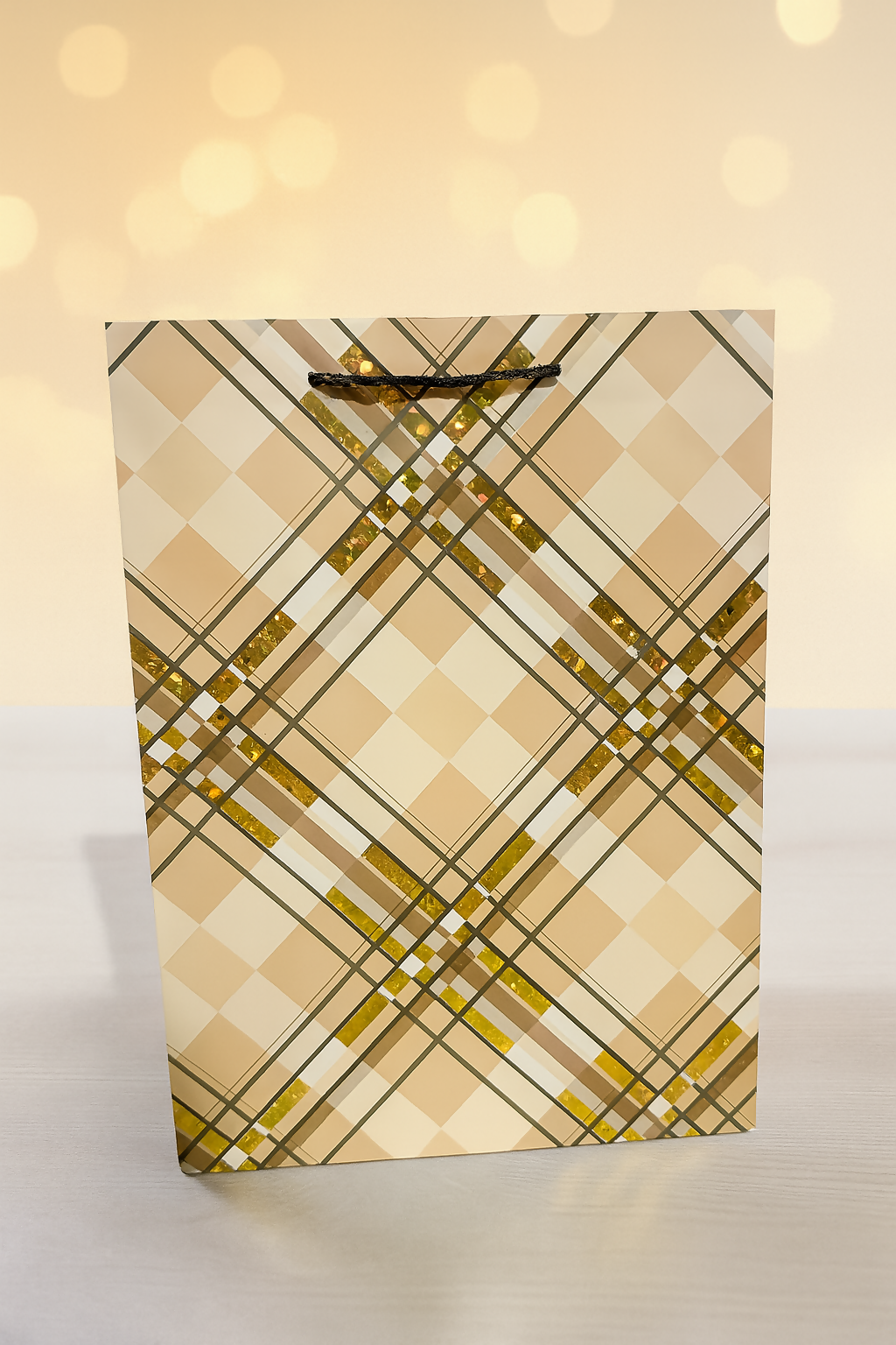 Luxury Plaid Pattern Gift Bag Set – Pack of 4 Reusable Premium Paper Gift Bags with Golden Foil Detailing, Strong Rope Handles – Ideal for Birthday, Wedding, Anniversary, Festive & Corporate Gifting (Multicolor, Large Size)