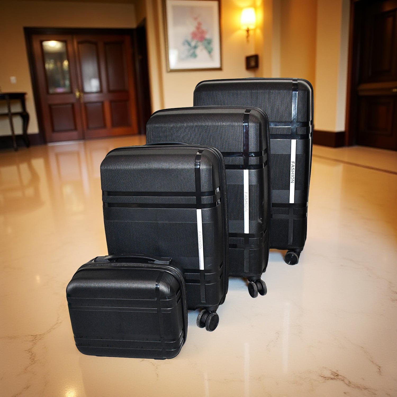 Mix Color Hard-Shell Luggage Trolley 4-Pc (set)