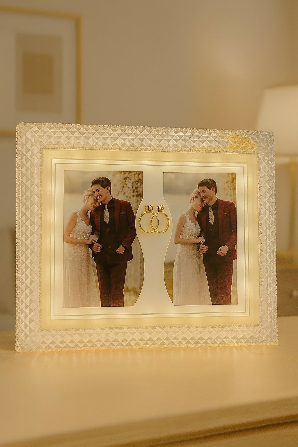 Luxury Double Photo LED Wedding Frame with Crystal Edge and Golden Ring Decor – Light-Up Couple Picture Frame for Anniversary, Engagement & Romantic Gifts