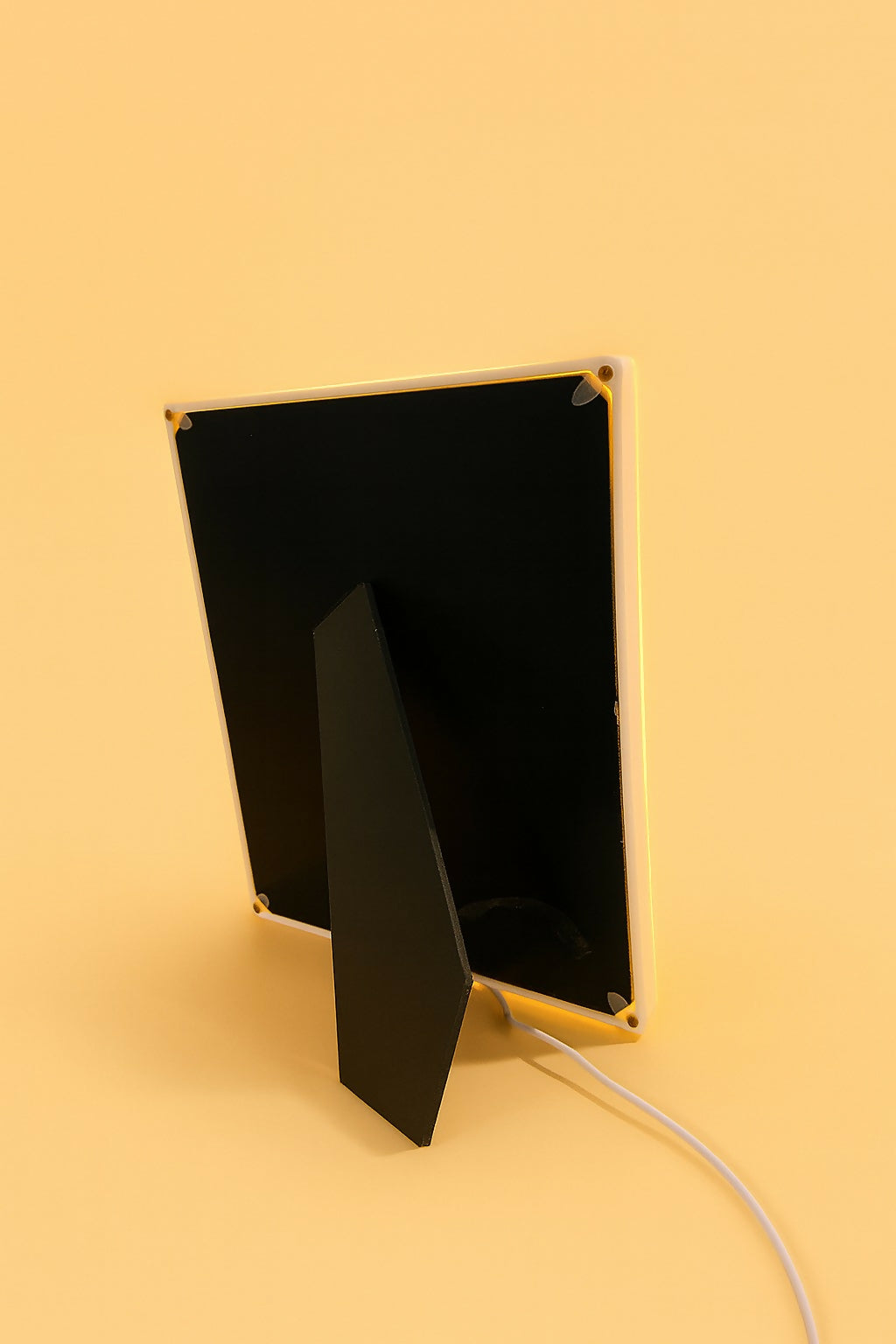 LED Square Photo Frame with Glowing Border | Decorative Light-Up Picture Frame for Couples, Flowers & Art | Wedding, Anniversary, Valentine’s Day & Home Décor Gift