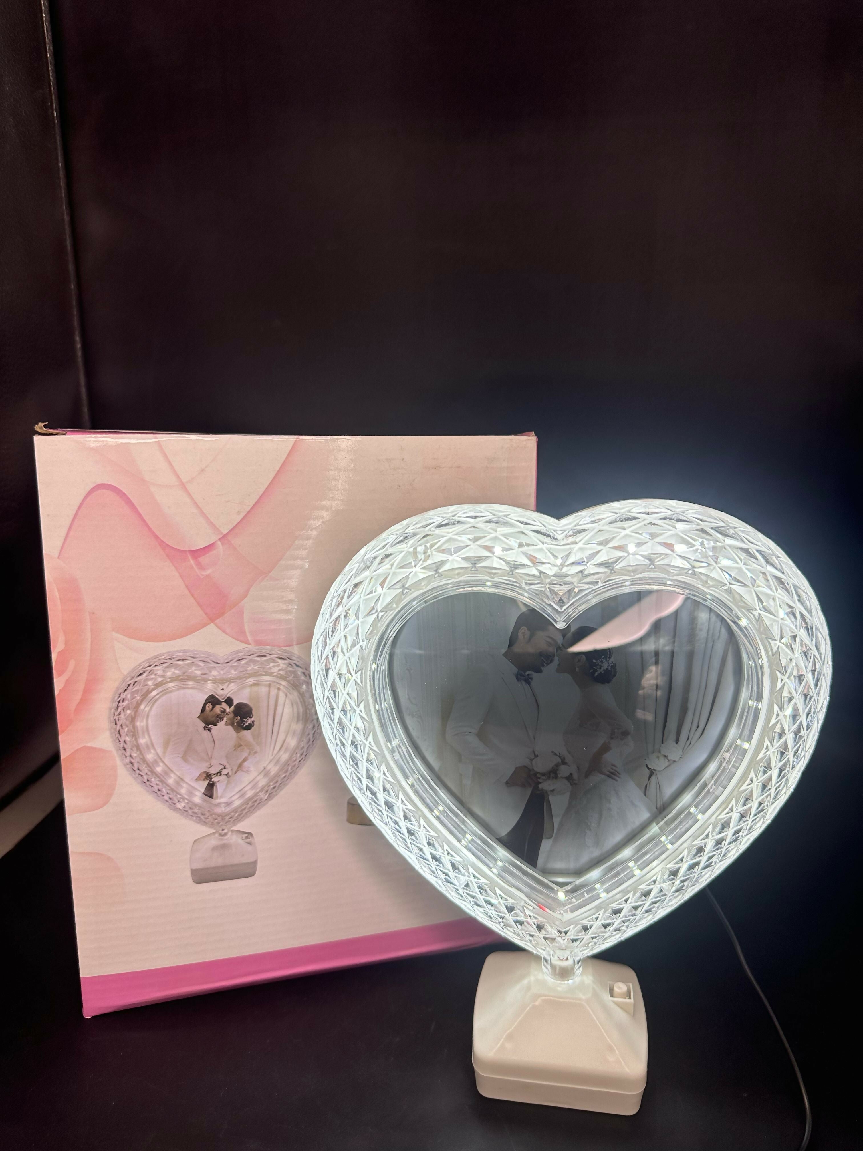 Personalized Heart-Shaped LED Crystal Table Lamp with Custom Photo Frame – Romantic Night Light for Couples, Wedding, Anniversary & Valentine’s Day Gift – USB/Battery Operated Decorative Love Lamp for Bedroom or Living Room
