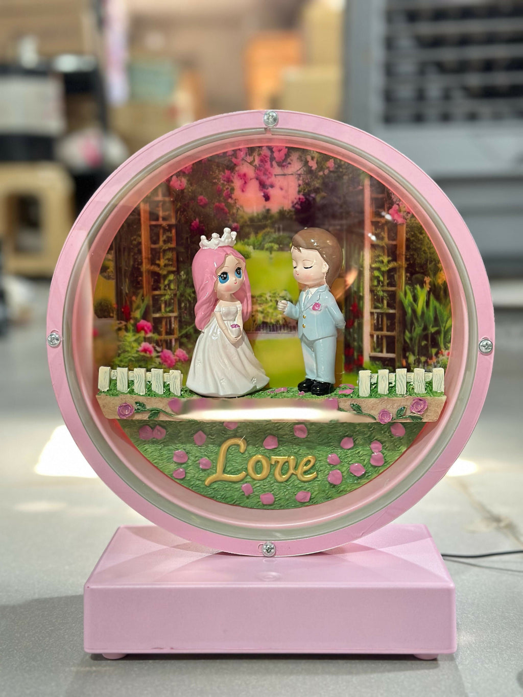 Romantic Garden Love Lamp romantic couple showpiece wedding couple figurine love LED night lamp bride and groom statue valentine gift decor heart love light kissing couple tabletop decor purple romantic light couple anniversary gift glowing love